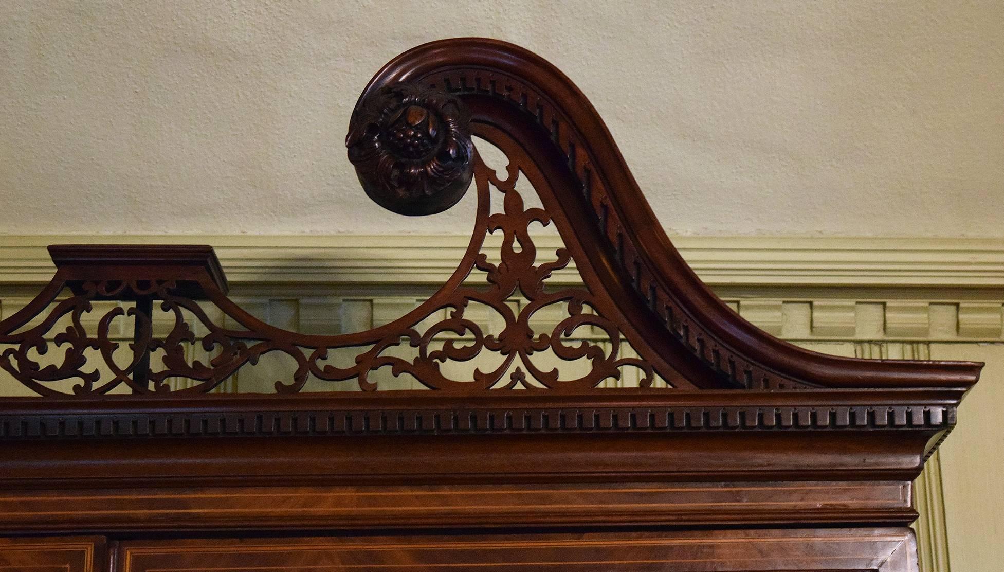 18th Century George III Secretary Bookcase For Sale 2