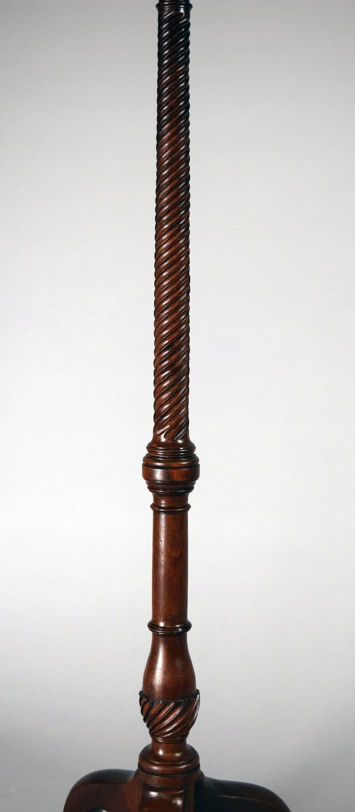 Mid-18th Century George II Mahogany Candlestand For Sale