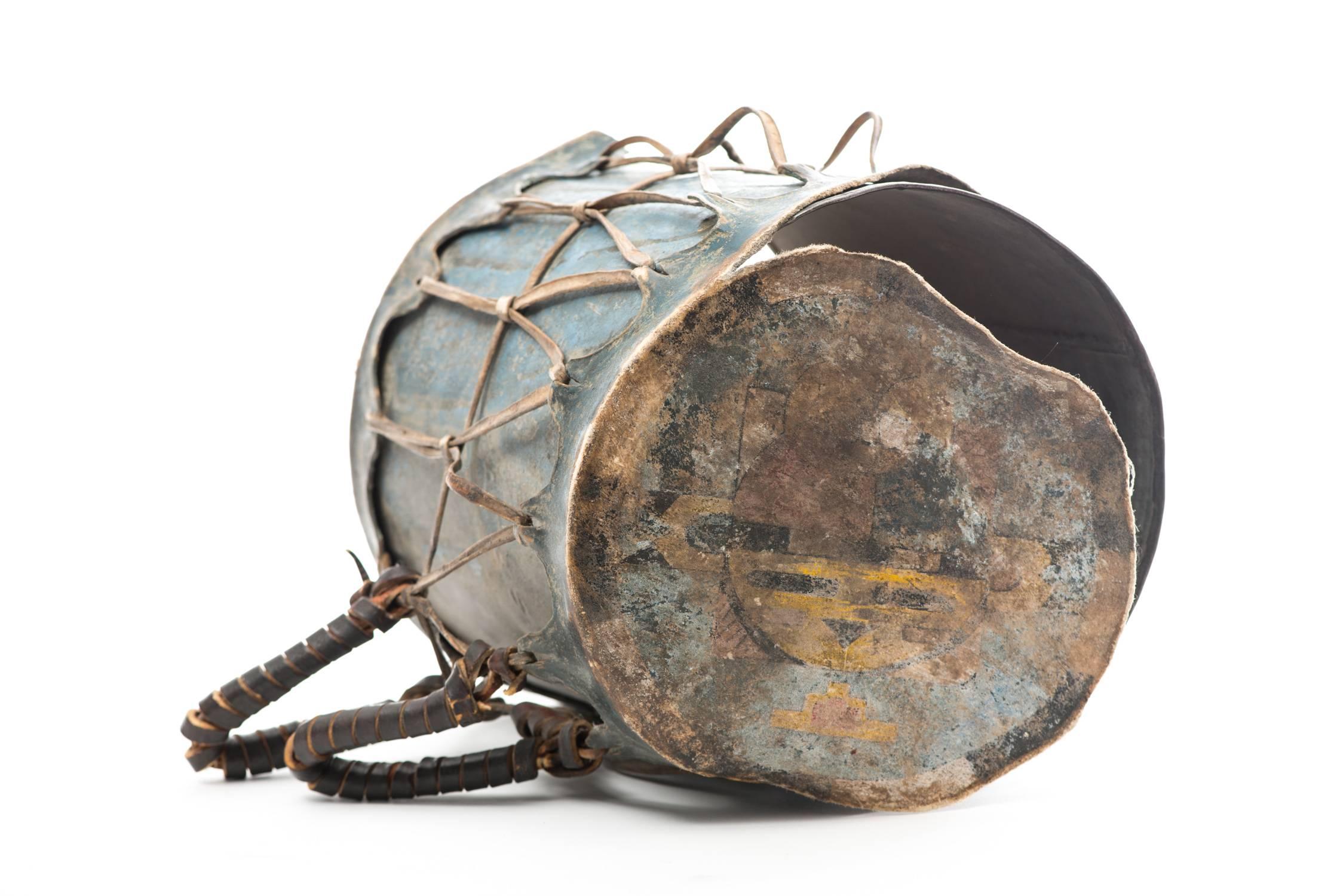19th Century Native American Butterfly Drum In Distressed Condition In Santa Fe, NM