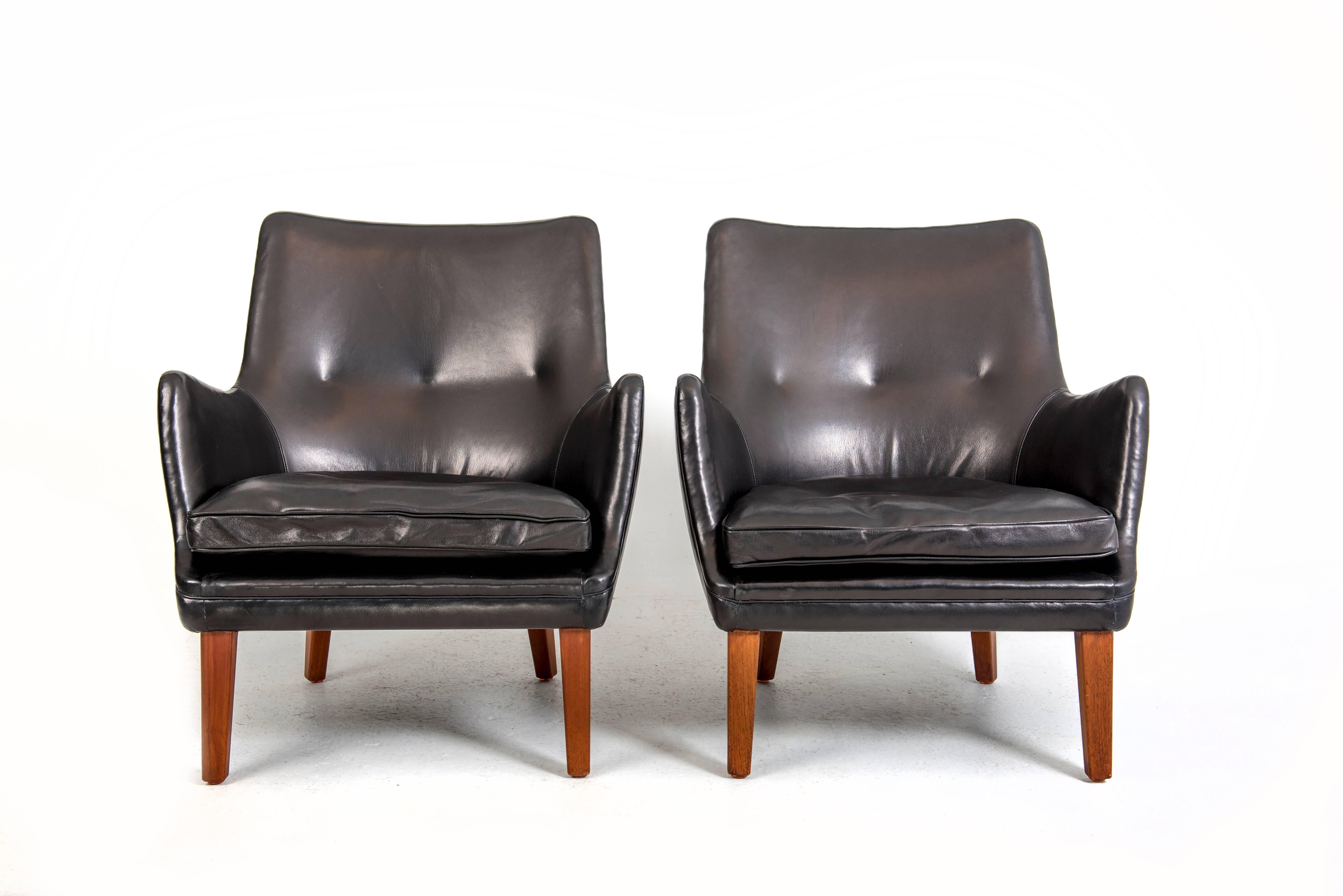 Scandinavian Modern Arne Vodder Pair of Easy Chairs For Sale