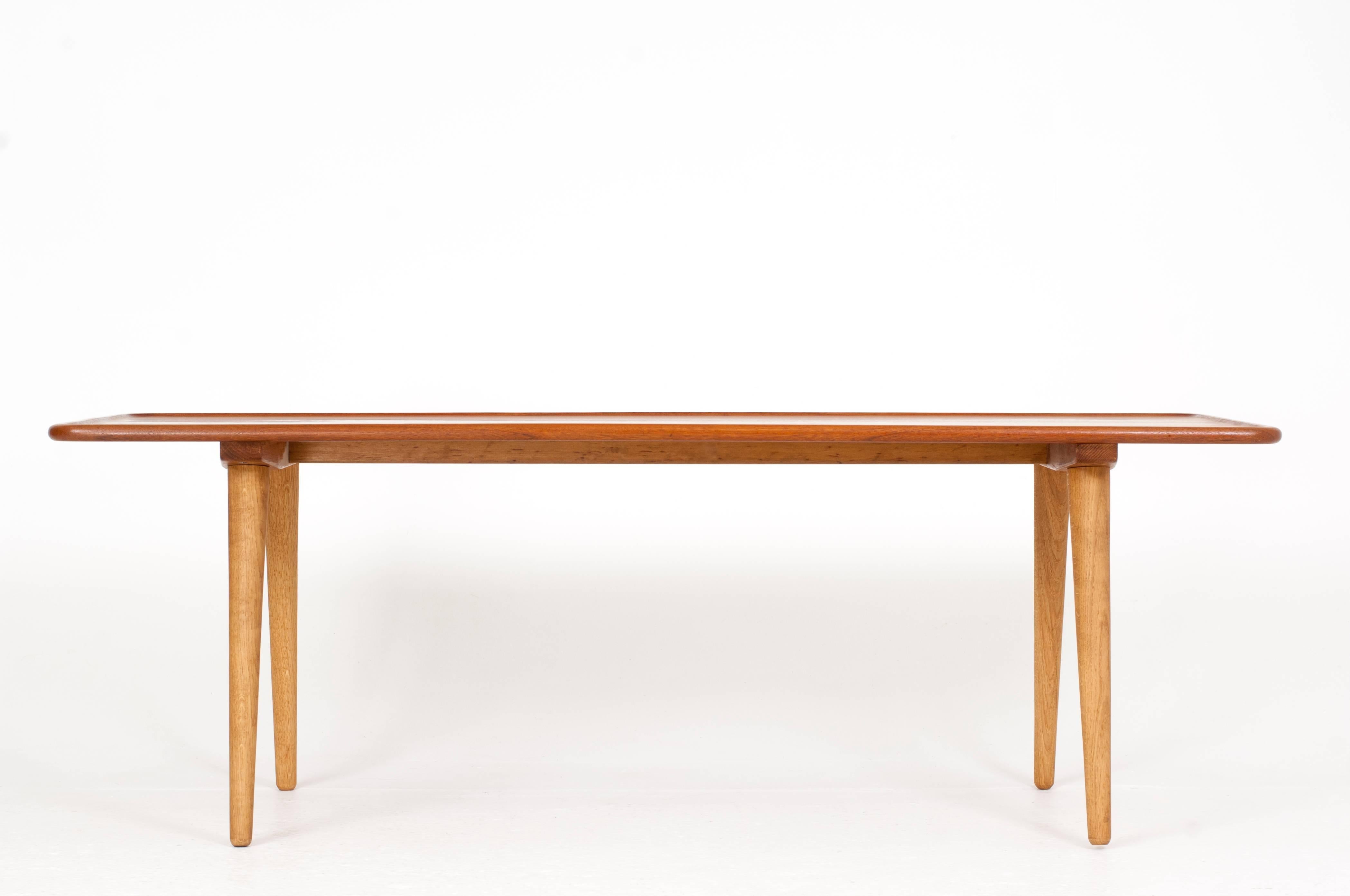Scandinavian Modern Hans J. Wegner. Coffe Table For Sale