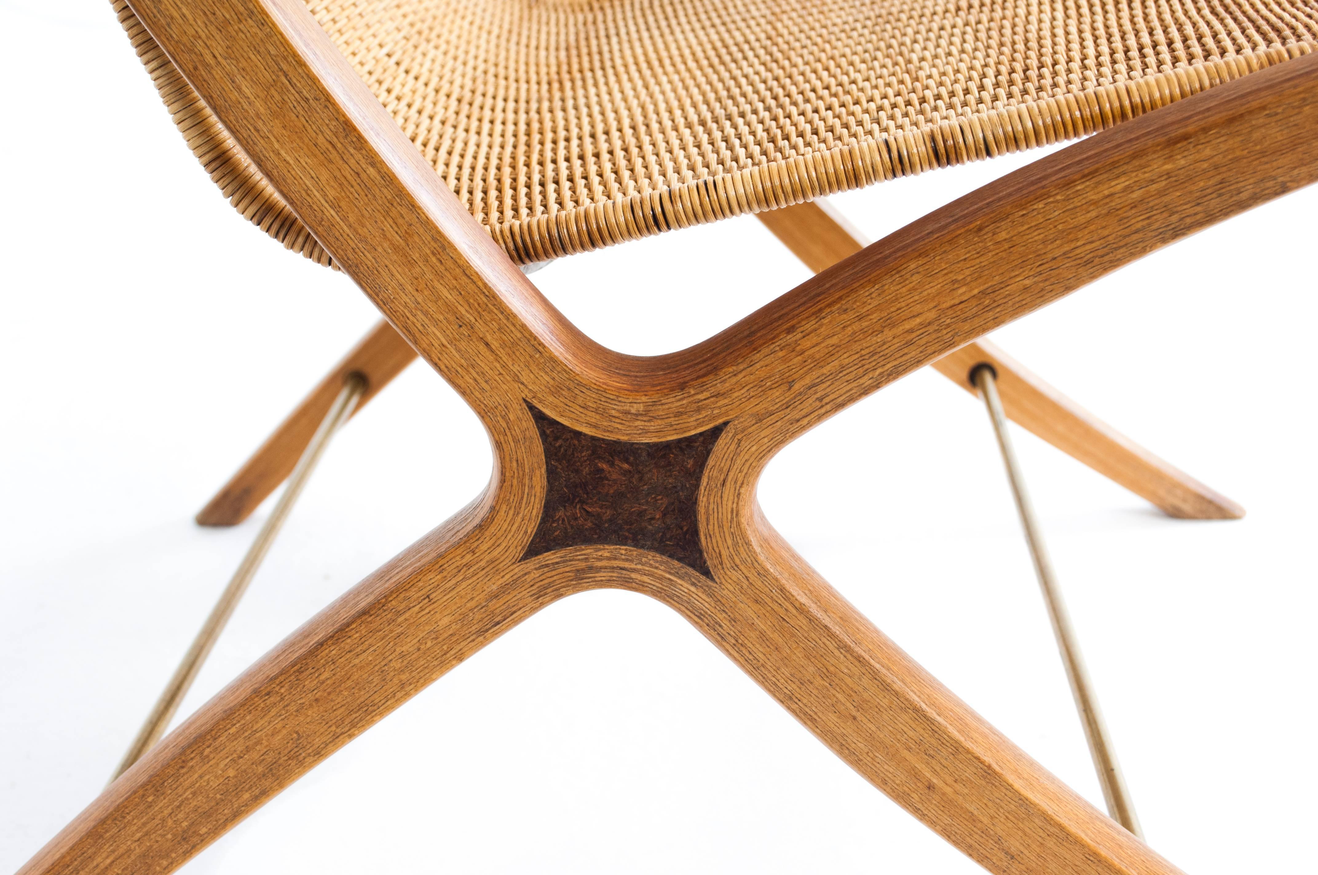 20th Century X-Chair by Hvidt and Mølgaard For Sale