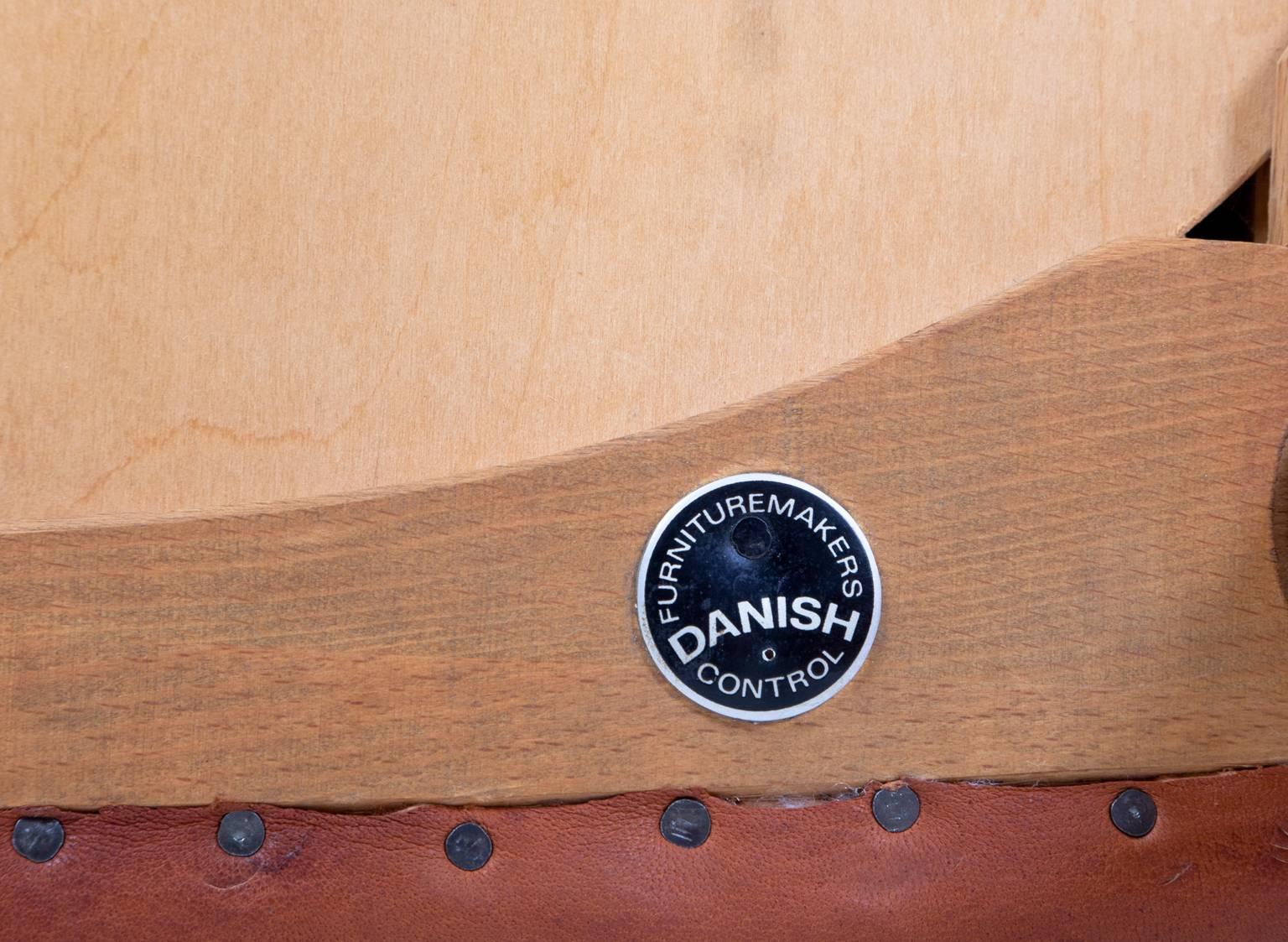 Danish Hans J. Wegner Piano Stool Oak and Leather For Sale