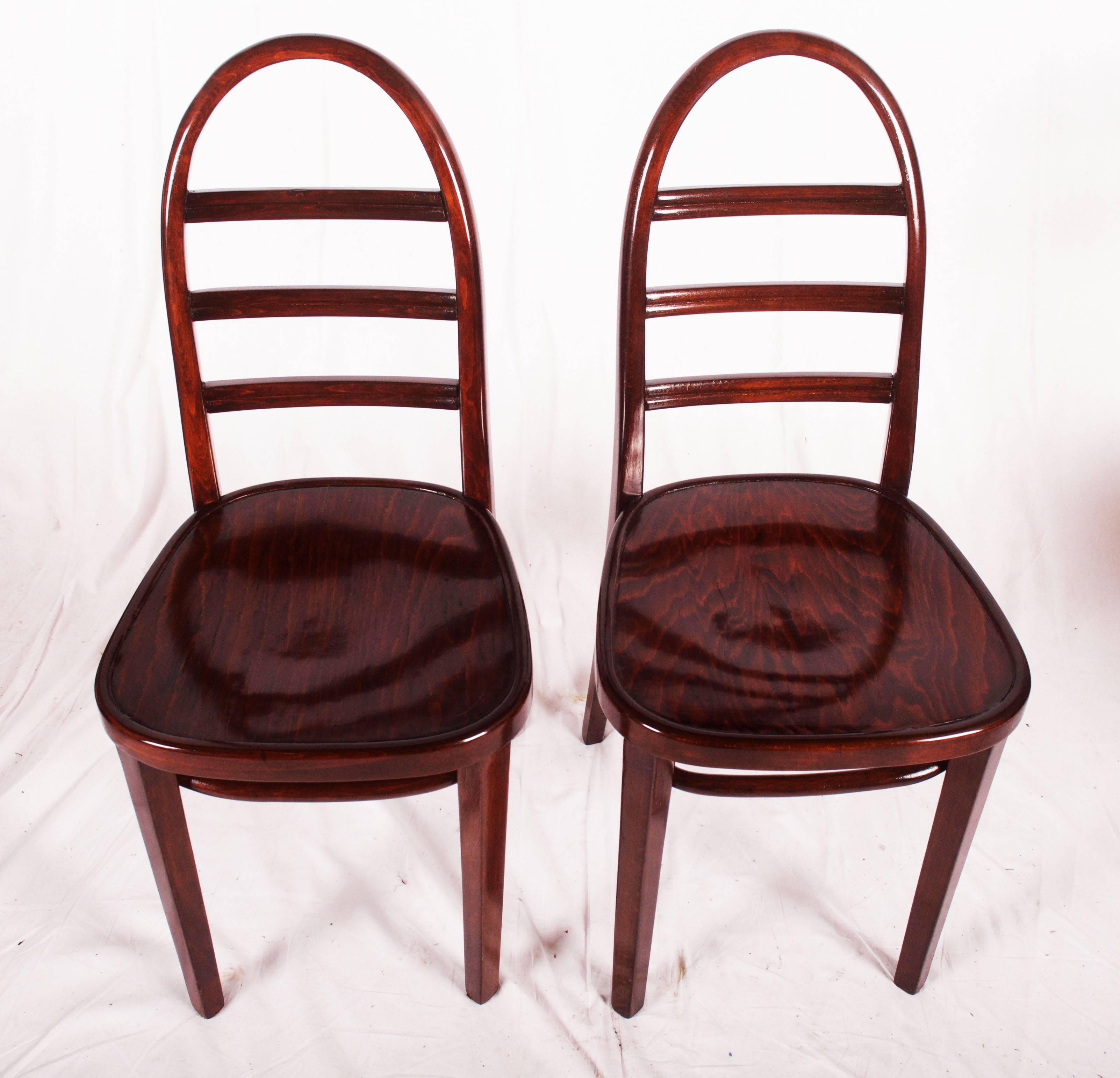 Early 20th Century Pair of Art Deco Thonet Chairs