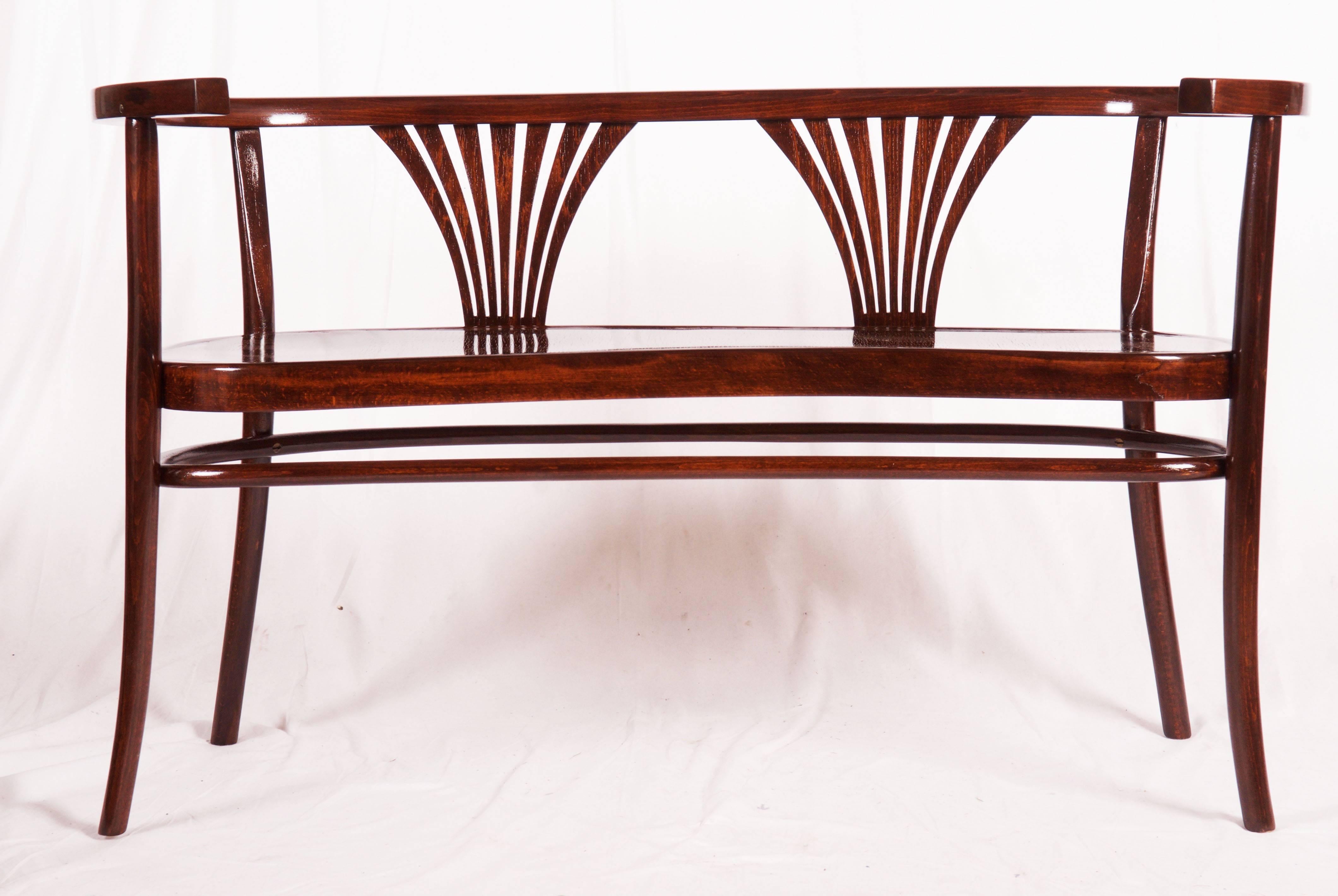 Beech Thonet Bentwood Settee, circa 1900