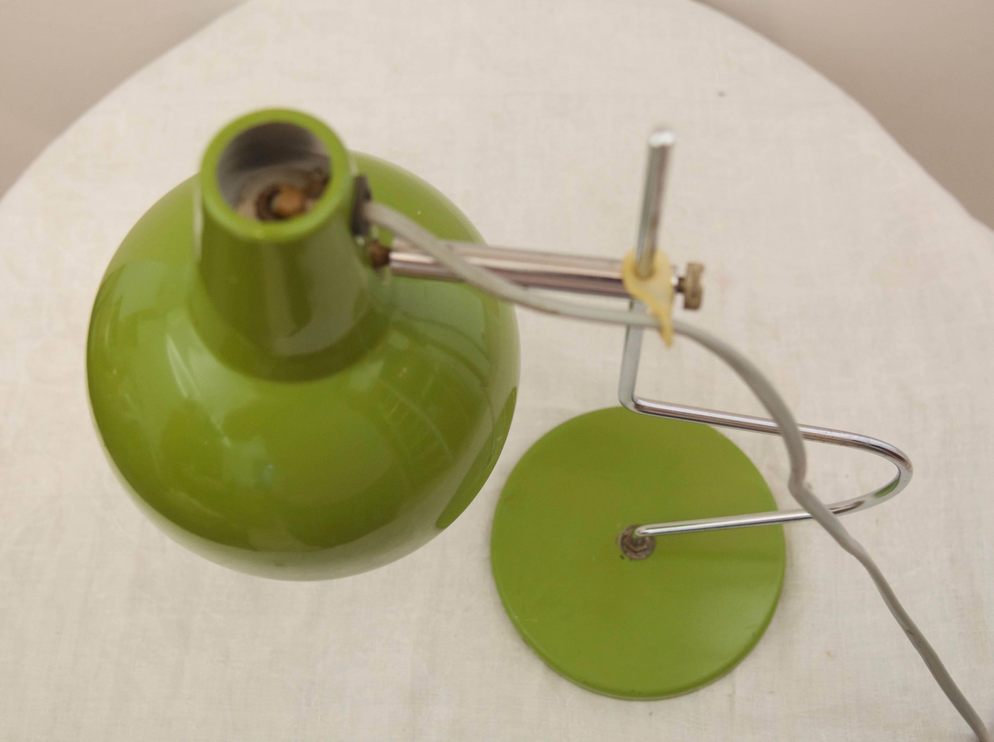 Grüne Mid-Century-Tischlampe von Josef Hurka (Moderne der Mitte des Jahrhunderts) im Angebot