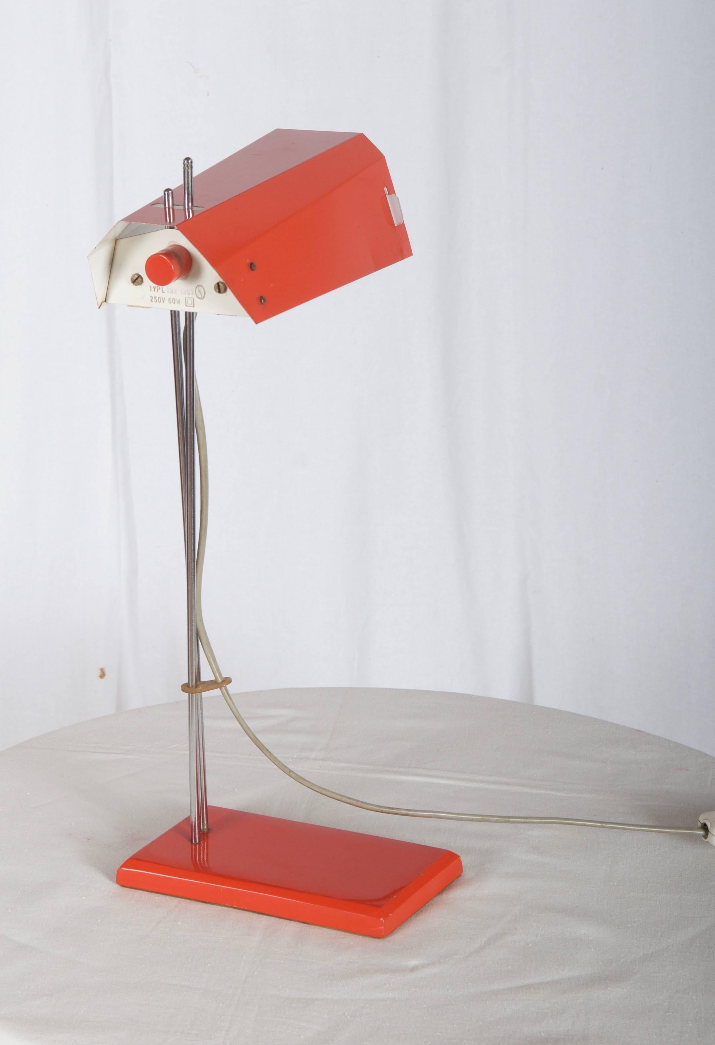 Peint Lampe de table orange vintage en vente