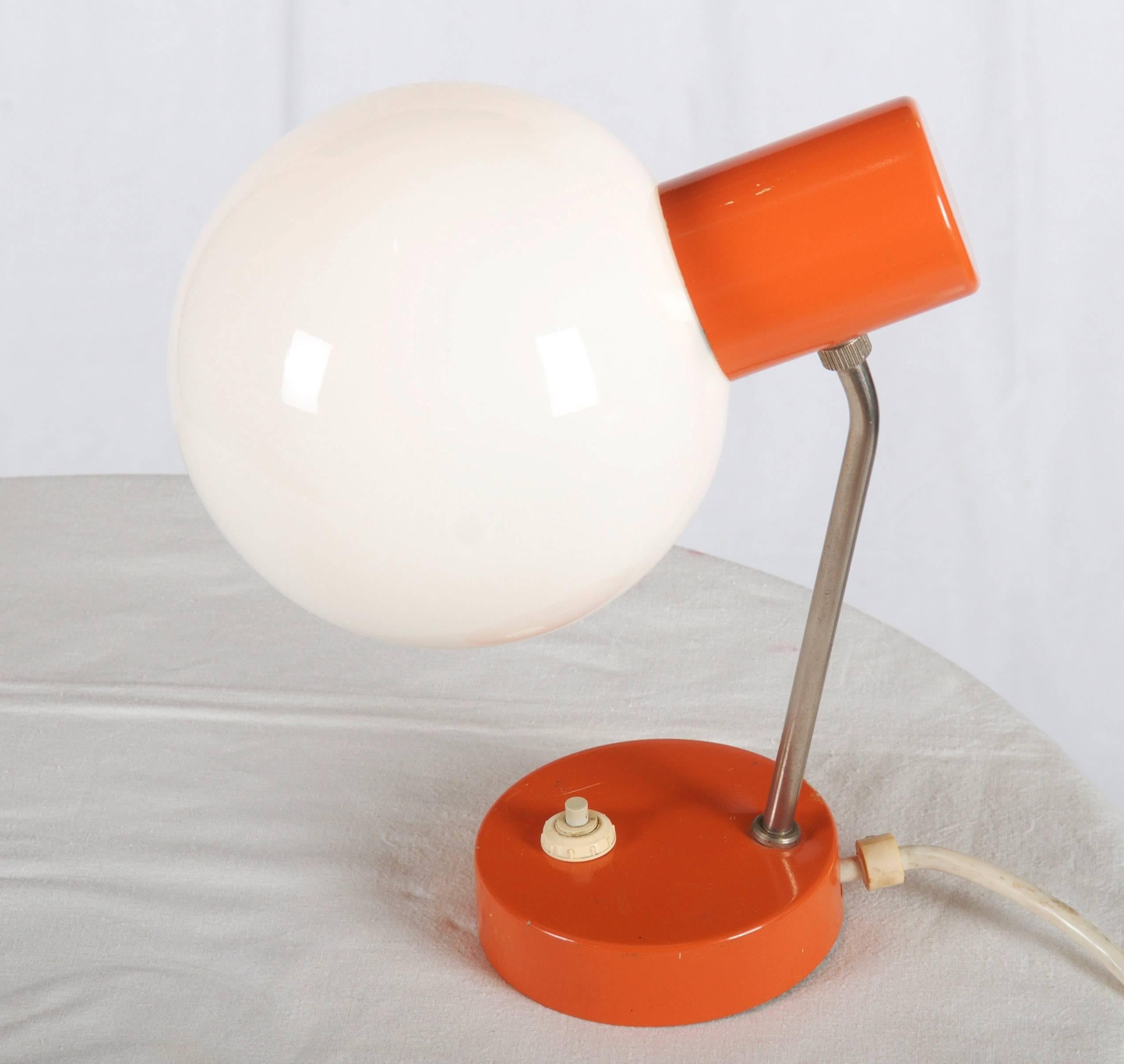 Table Lamp from the 1960s In Excellent Condition In Vienna, AT