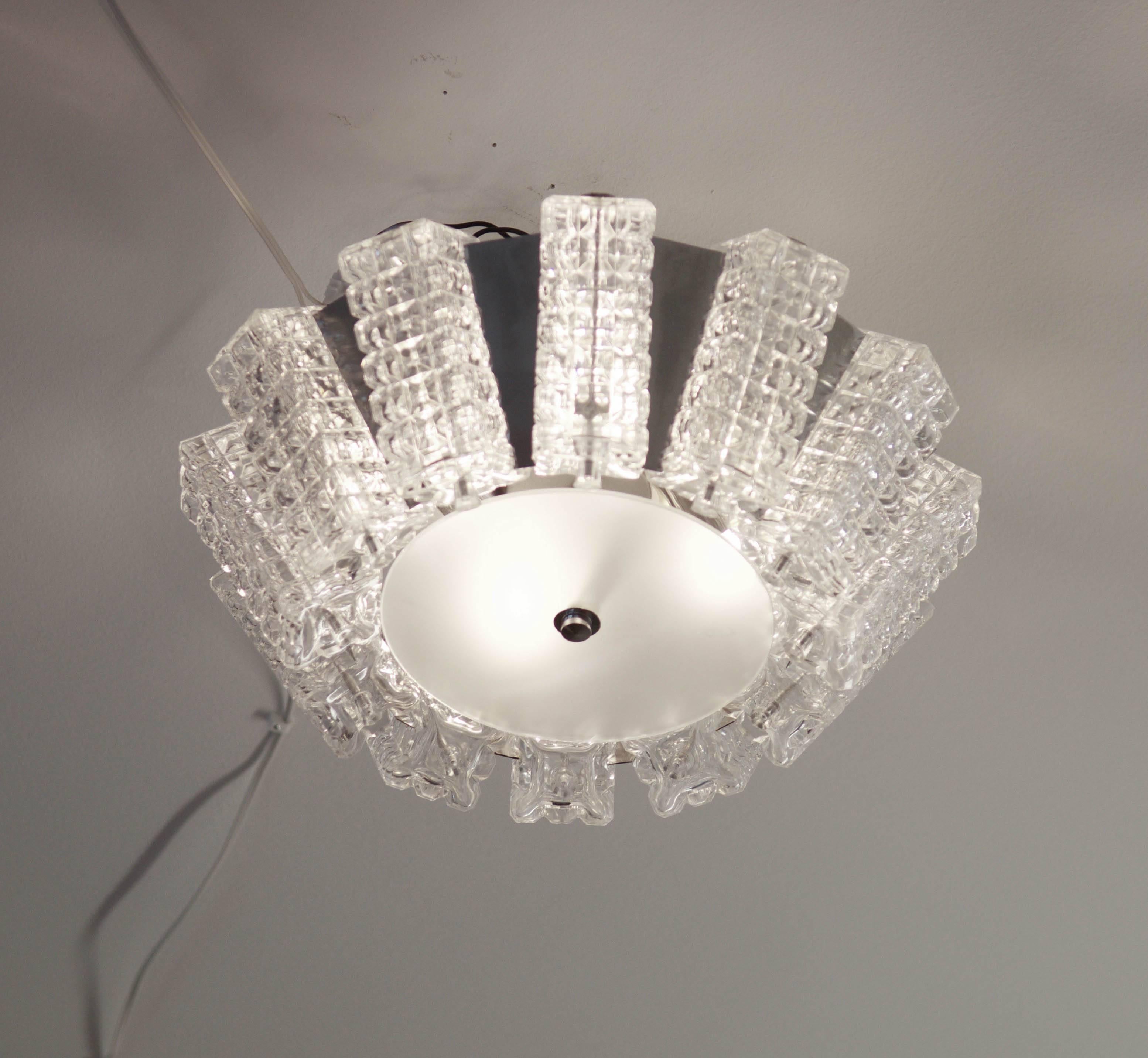 Flush Mount Mid-Century Chandelier by Austrolux In Excellent Condition For Sale In Vienna, AT