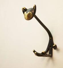 Wandhaken mit Katzenmotiv von Walter Bosse