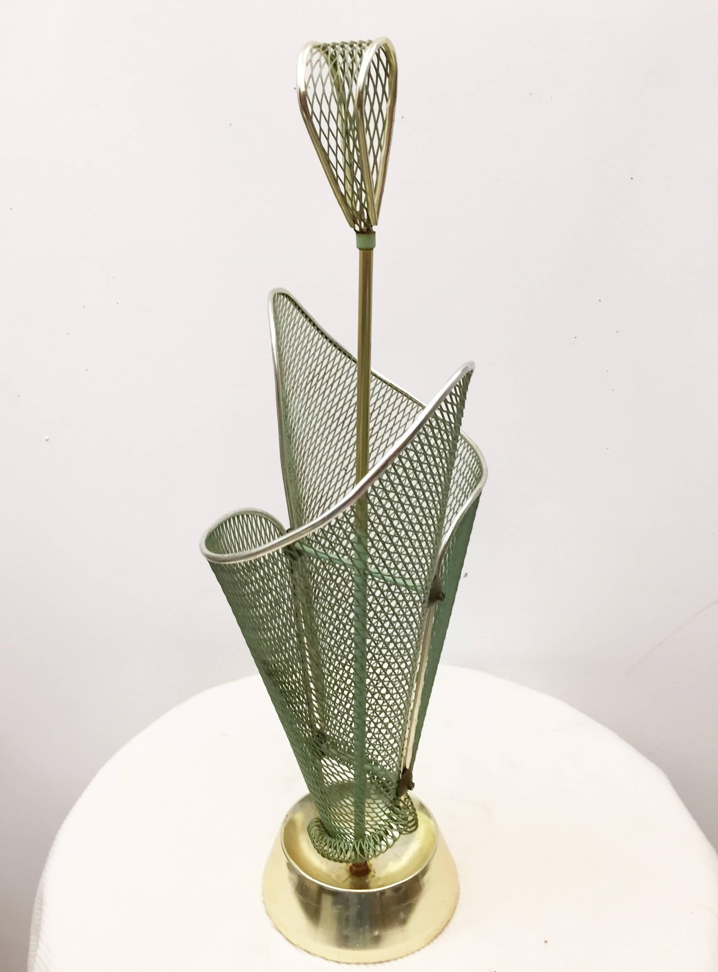 Mid-Century Green Italian Umbrella Stand In Good Condition For Sale In Vienna, AT