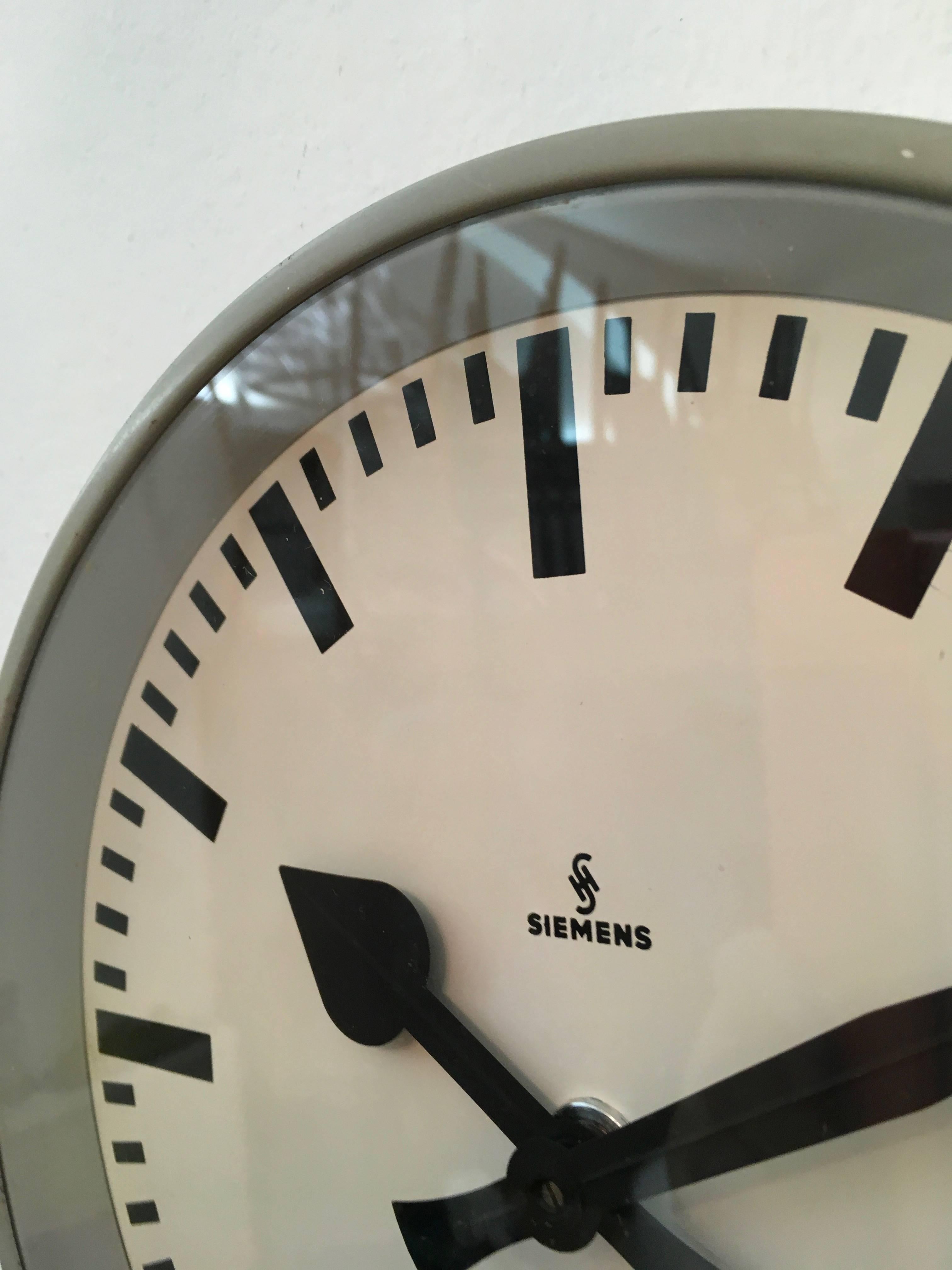 Siemens Factory or Workshop Wall Clock 1