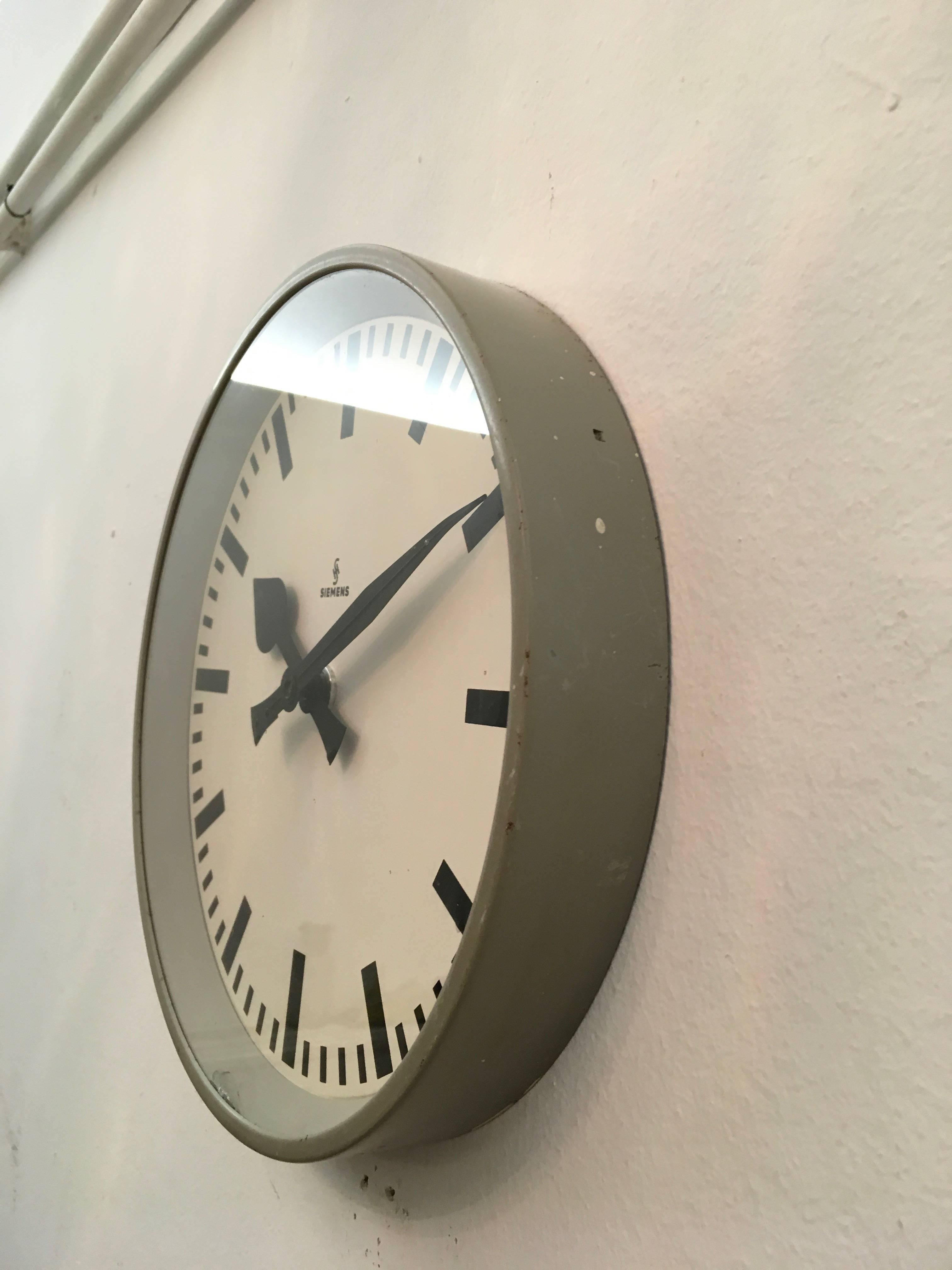 Siemens Factory or Workshop Wall Clock 2