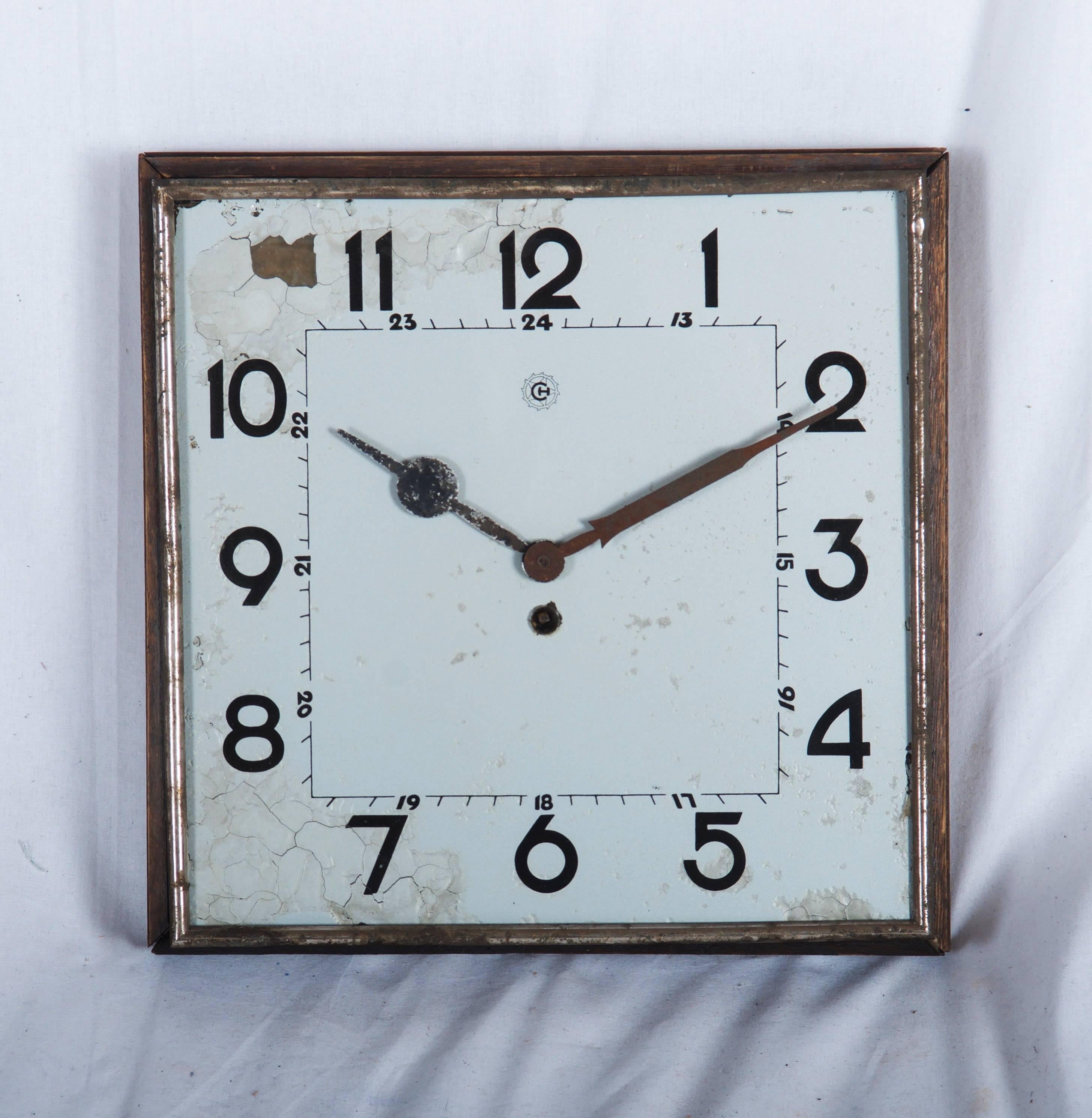 Big Kienzle Bauhaus Wall Clock from the 1930s In Good Condition In Vienna, AT