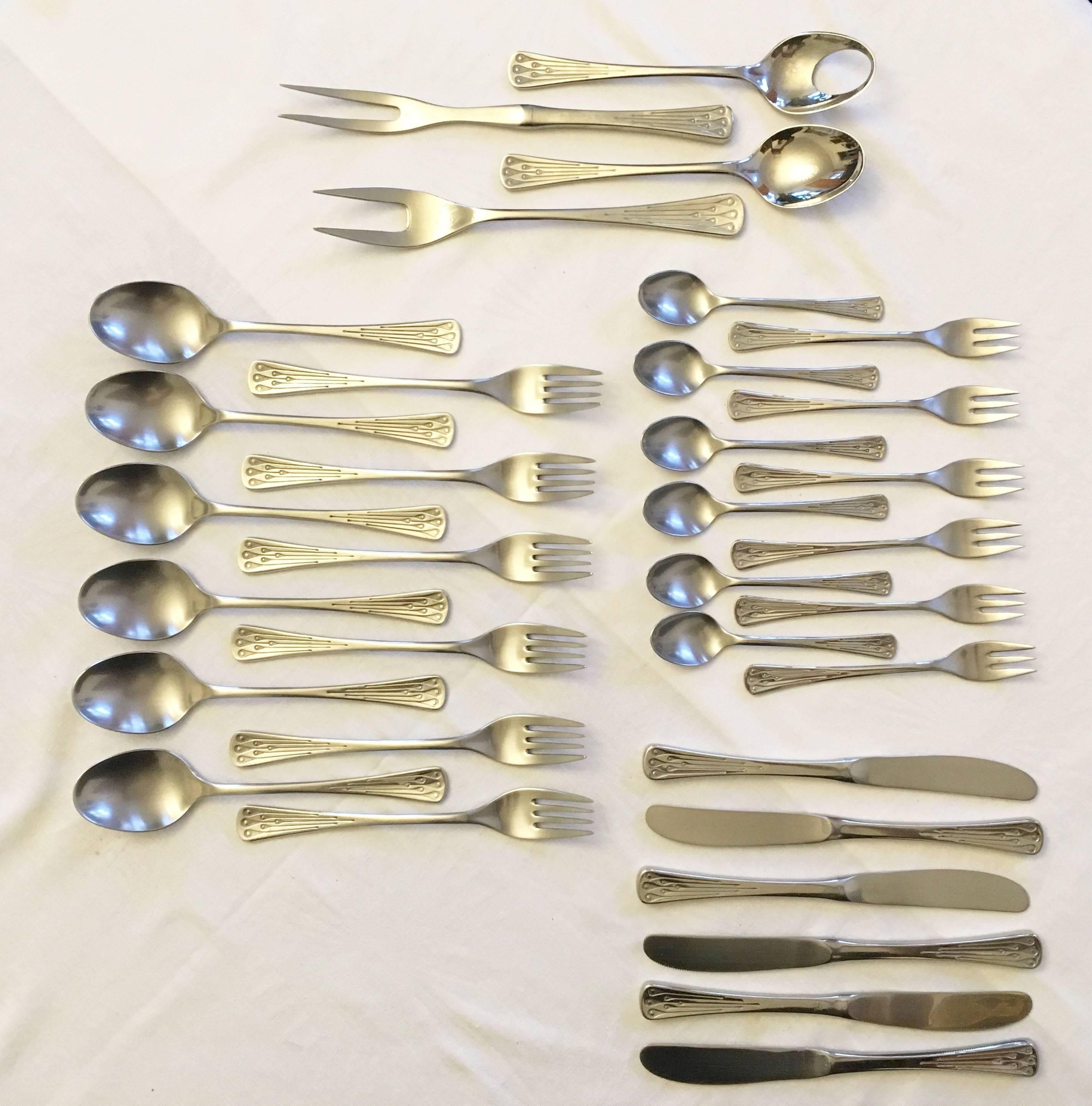 Austrian high quality flatware by Berndorf, former Krupp company, model 9100 Charleston from the 1970s. The cutlery has handle with very interesting geometric decor. Used but in excellent condition, some in near new condition.

34 pieces are in this