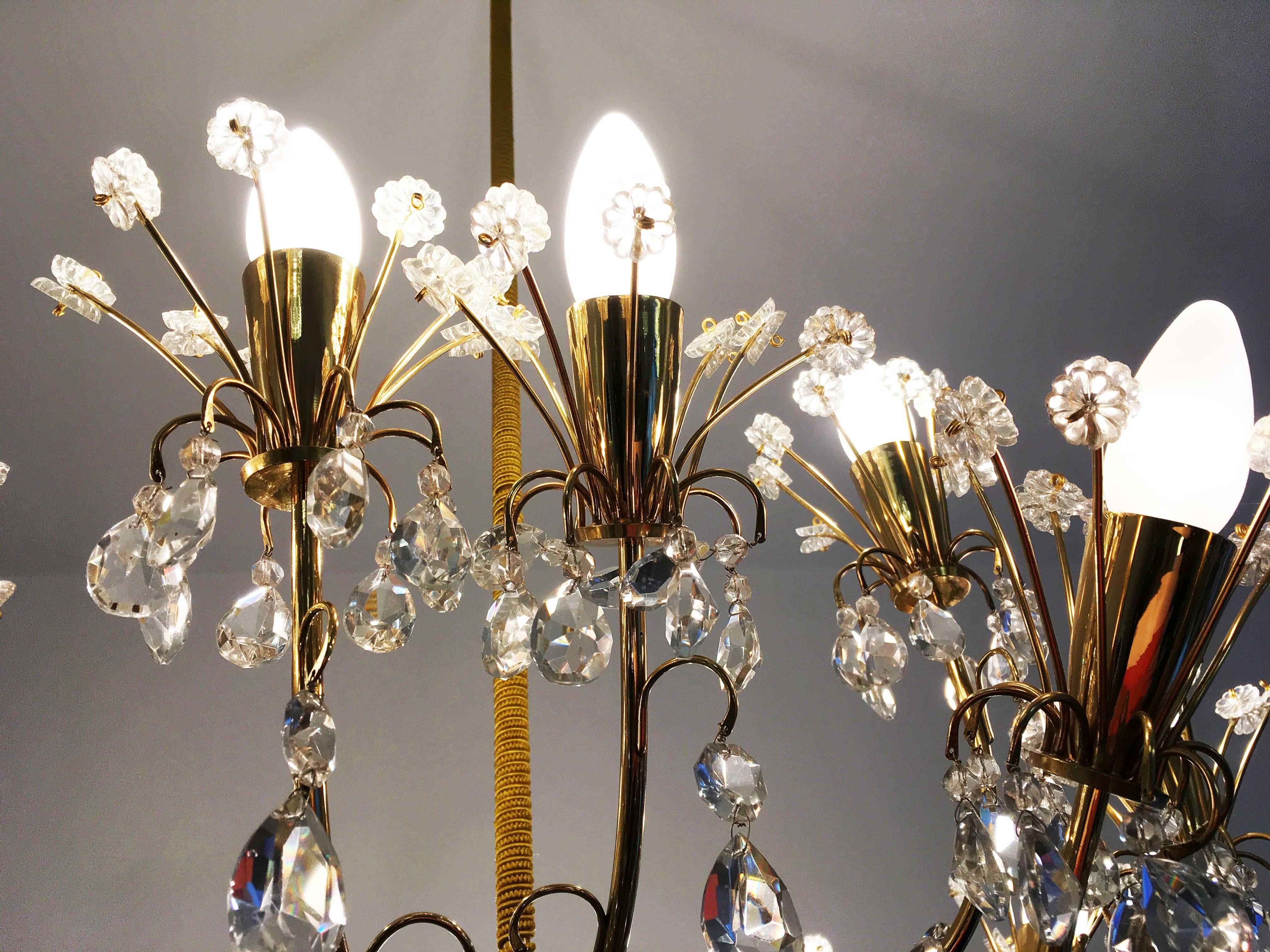 Large Chandelier by J.L Lobmeyr In Excellent Condition In Vienna, AT