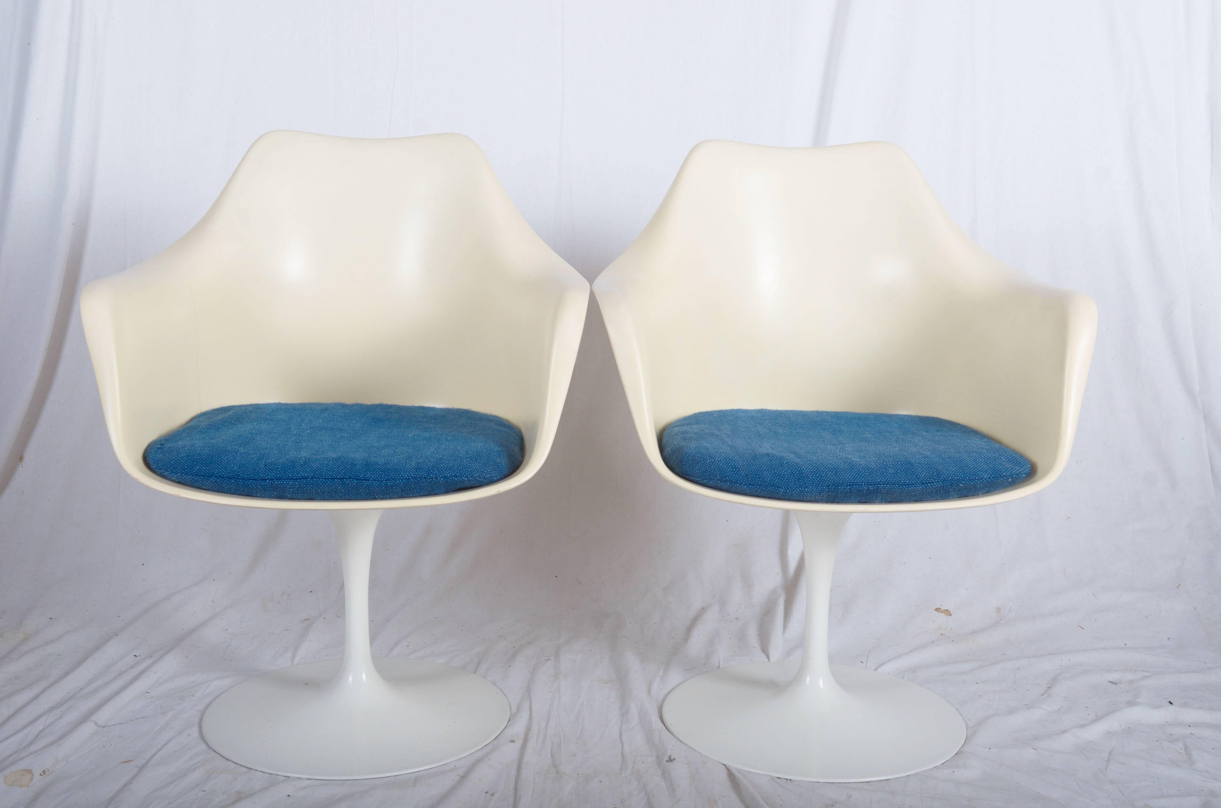 Set of Two Eero Saarinen Model 151 Tulip Armchairs In Excellent Condition In Vienna, AT