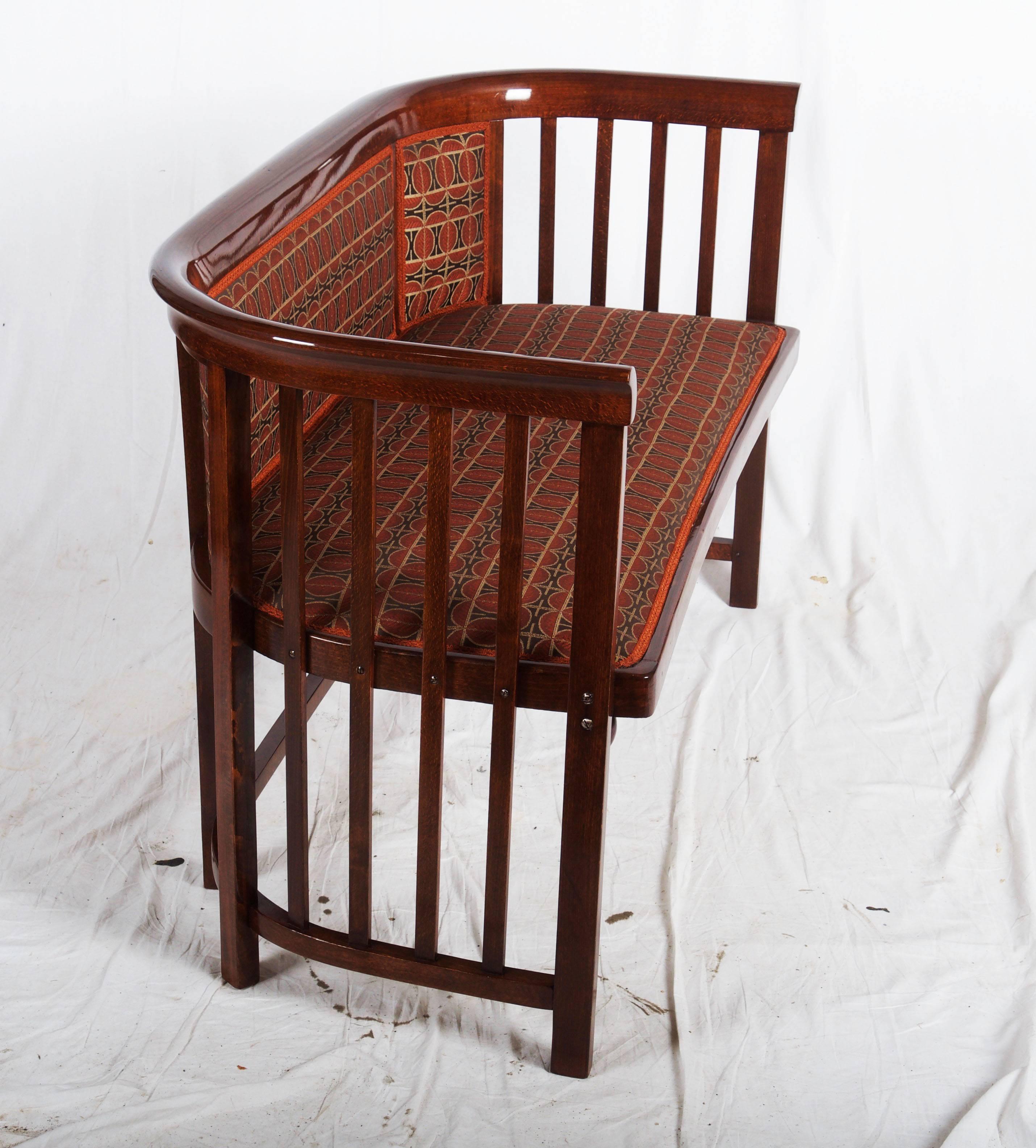 Josef Hoffmann Bentwood Settee In Excellent Condition For Sale In Vienna, AT