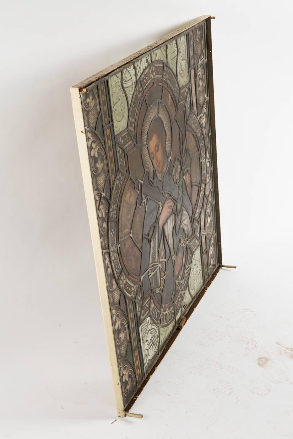 Stunning Hand-Painted and Stained Glass Window In Excellent Condition In Vienna, AT