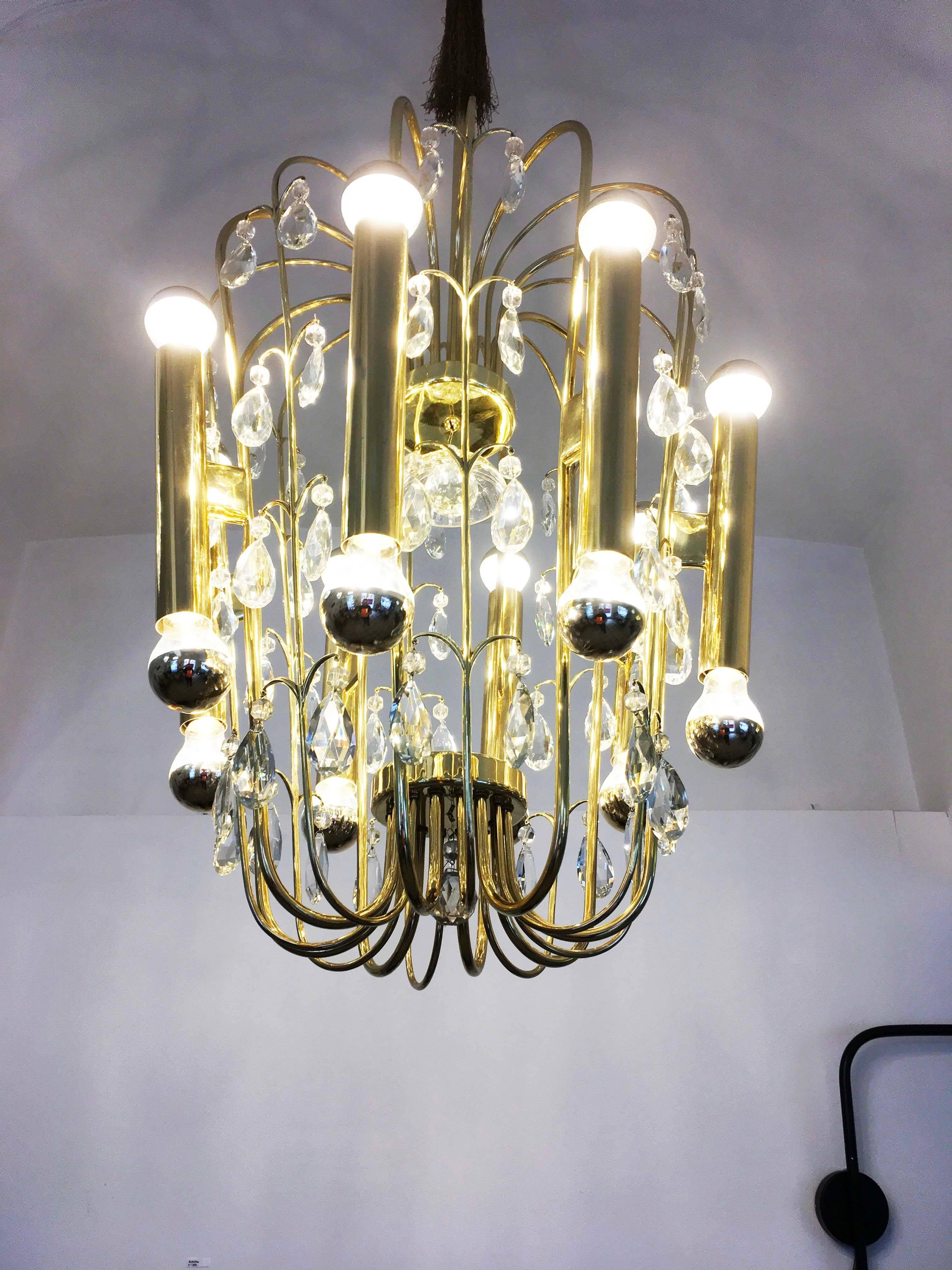 Austrian Brass and Cut Crystal Chandelier For Sale 3