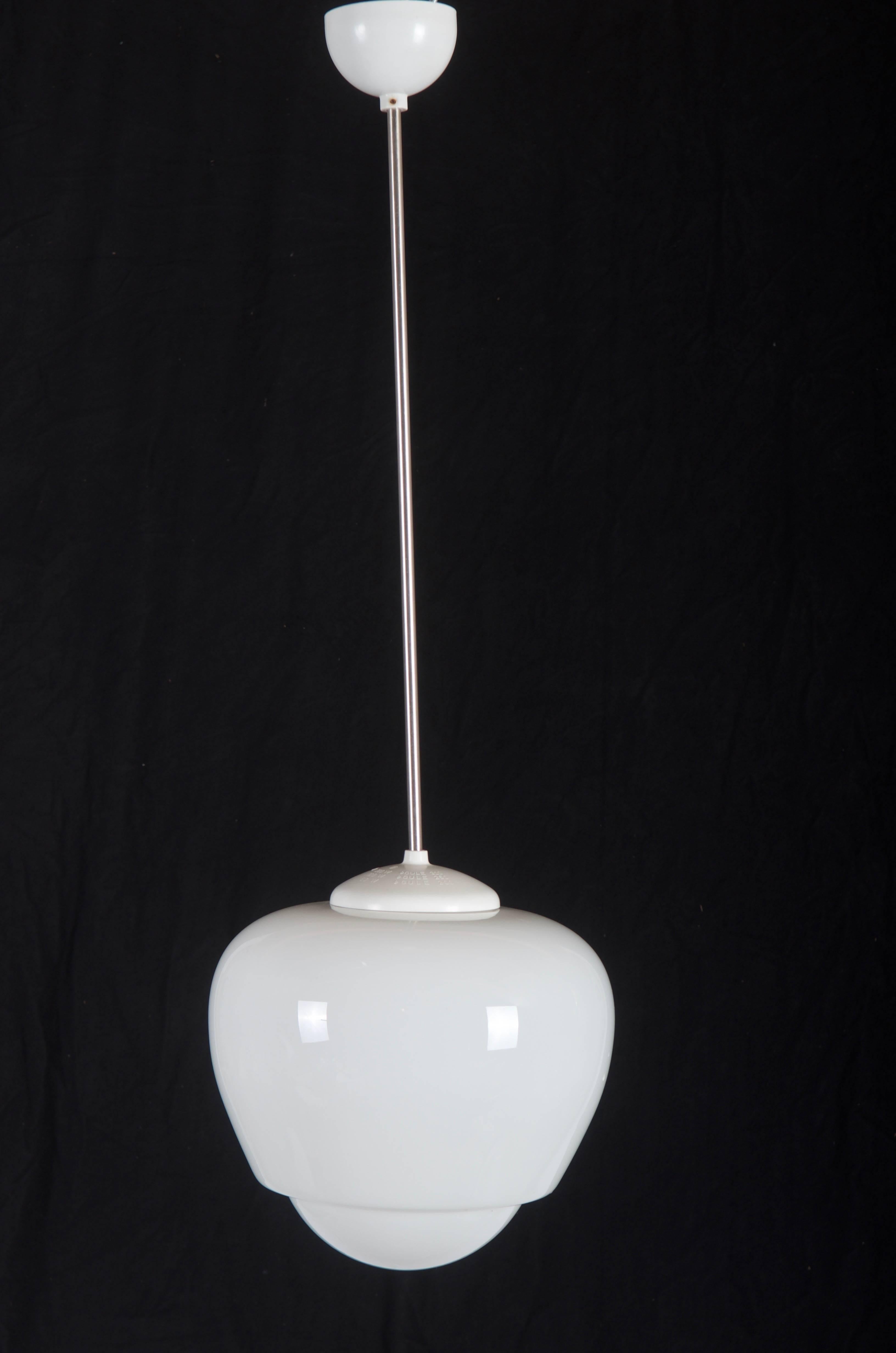 Bauhaus Opaline Pendant Lamp In Excellent Condition For Sale In Vienna, AT