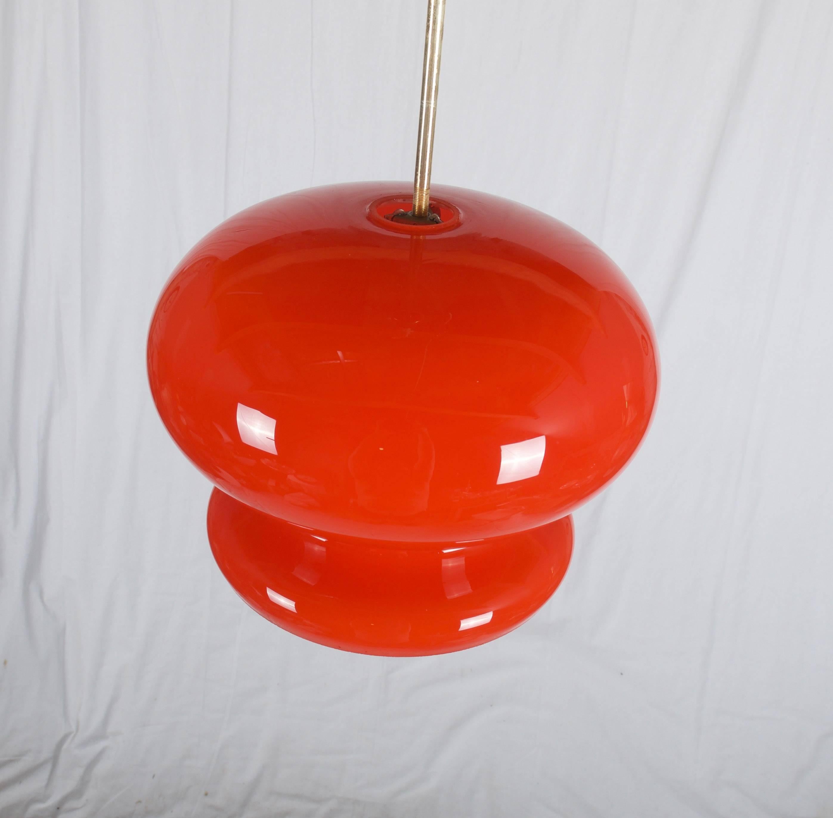 Large Mid-Century Glass Pendant In Excellent Condition For Sale In Vienna, AT