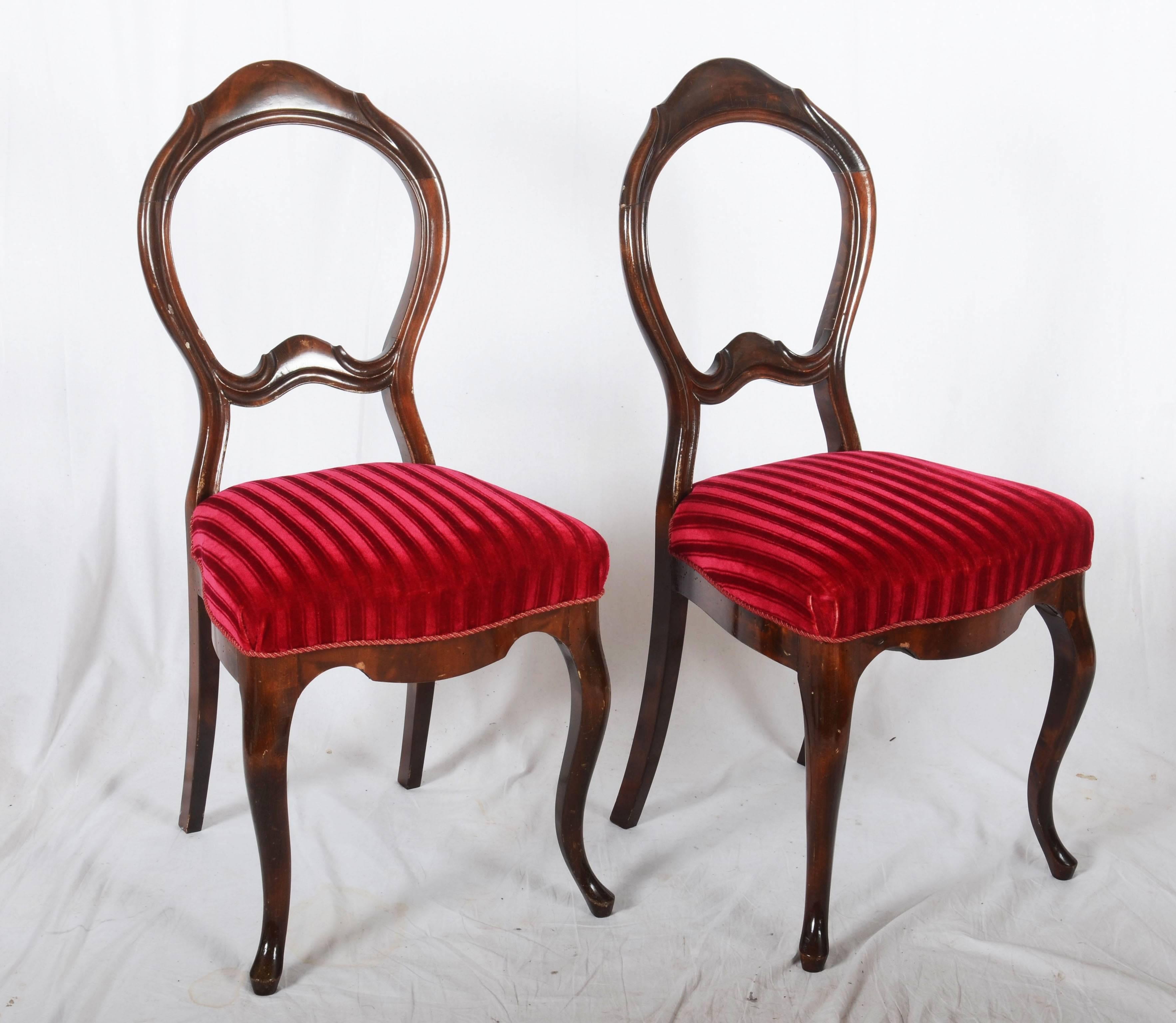 German Pair of Mahogany Chairs Form 1850s For Sale