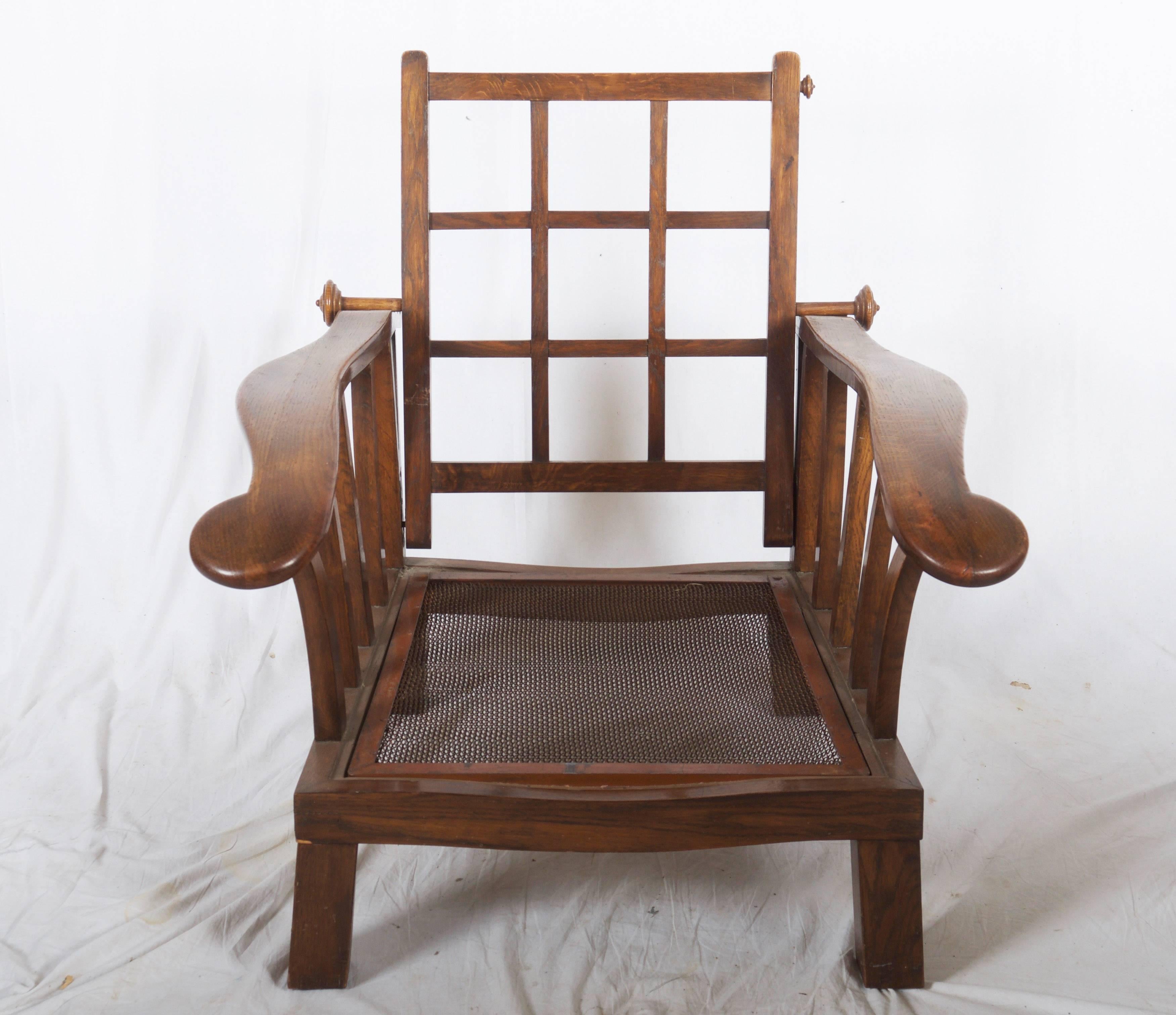 Pair of Austrian Early Art Deco Armchairs In Good Condition In Vienna, AT