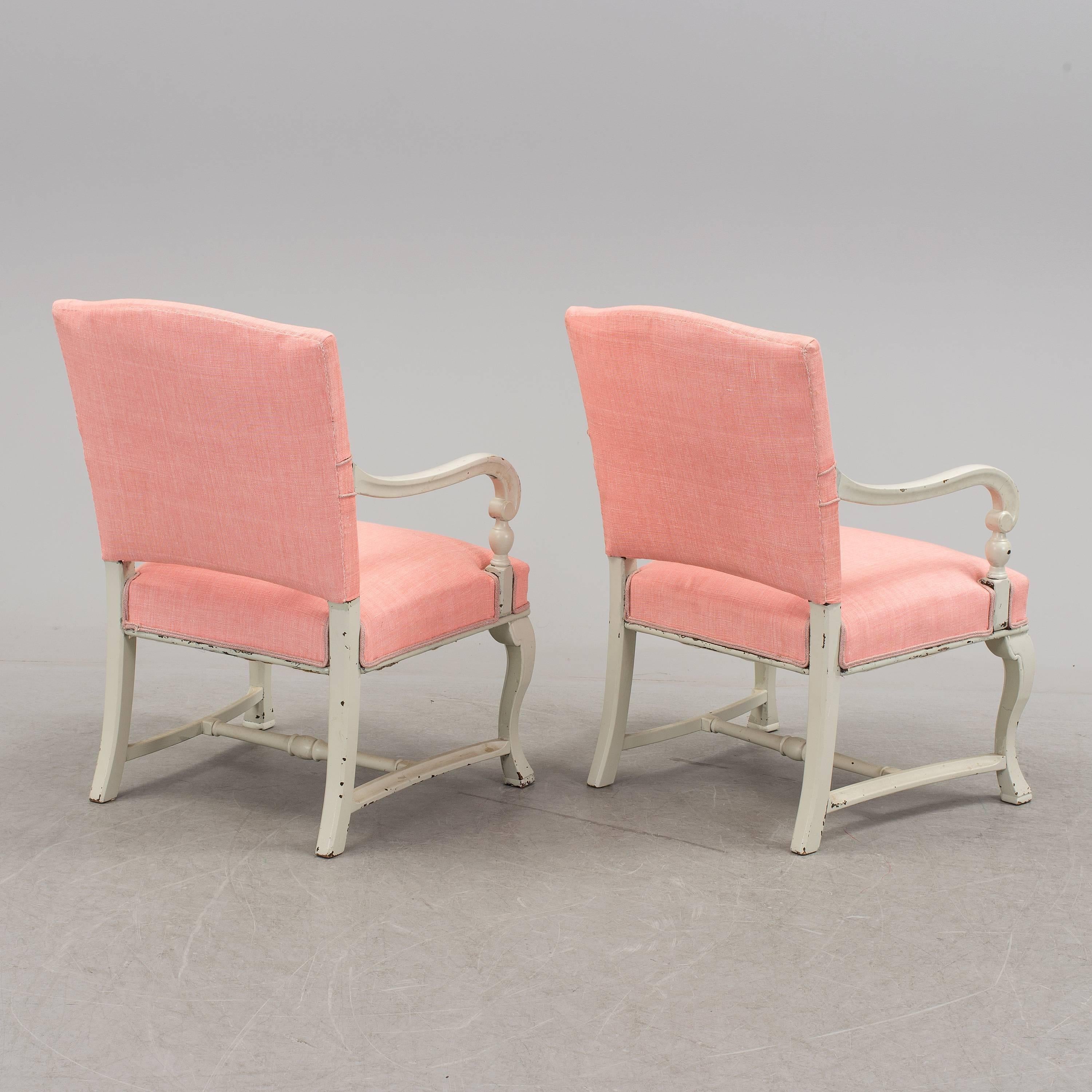 Paar weiße Sessel (Art nouveau) im Angebot
