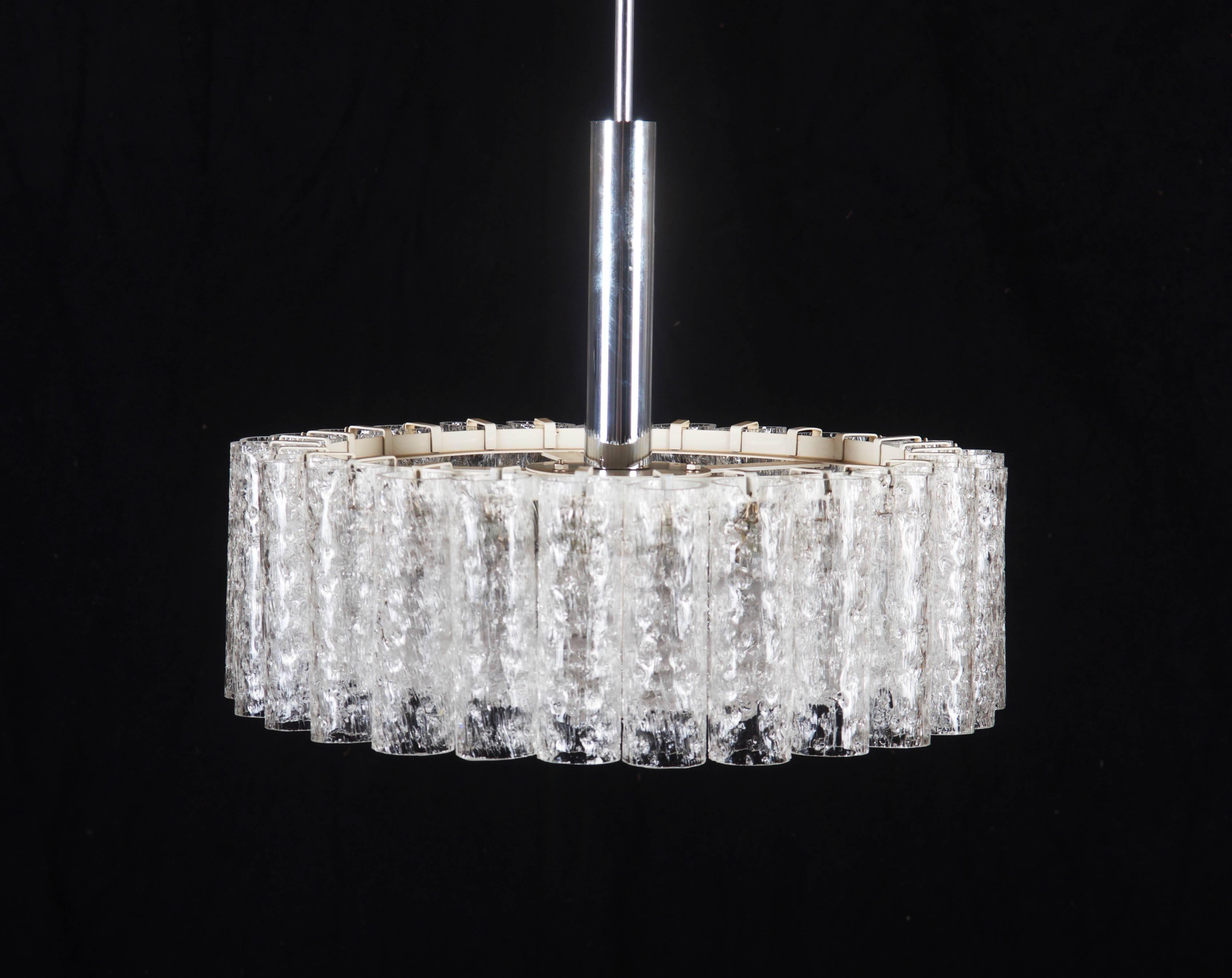 Elegant German Mid-Century Doria Textured Glass Chandelier For Sale 3