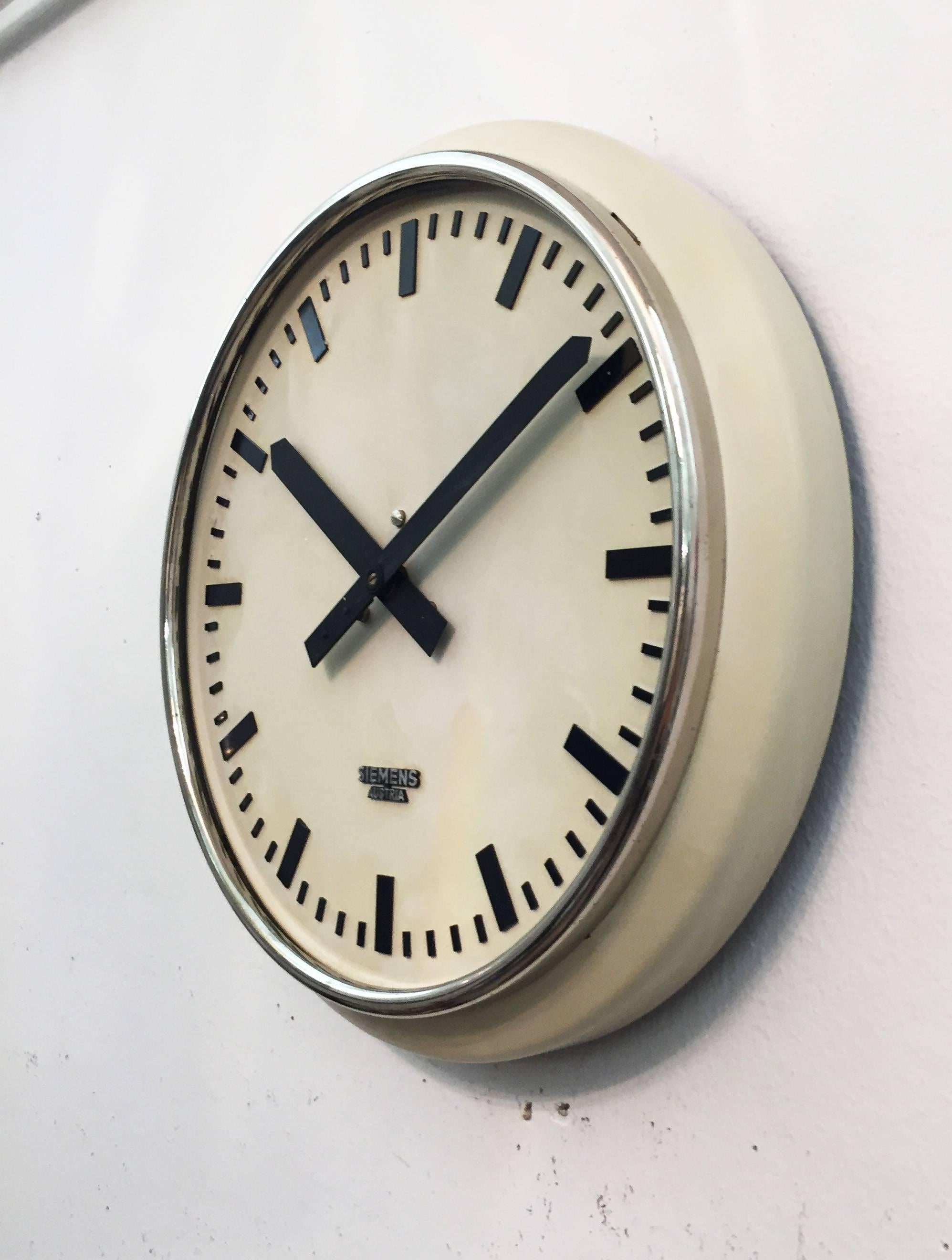 Industrial Siemens Austria Factory or Workshop Wall Clock  For Sale