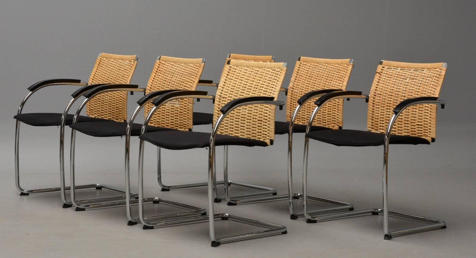 Postmoderne Ensemble de six chaises de salle à manger Jozef Gorcia & Andreas Krob pour Thonet modèle S78 en vente