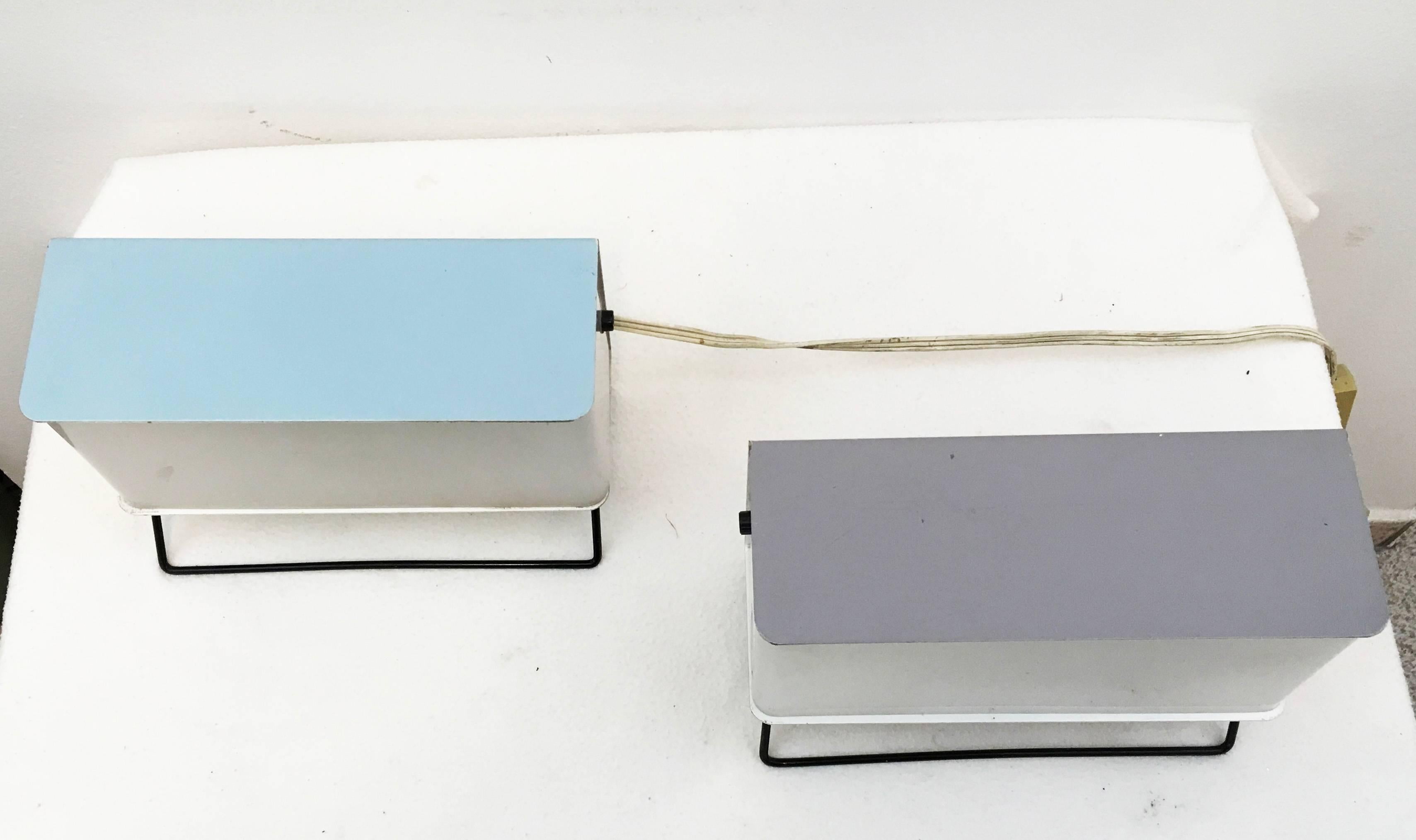 Raras lámparas de mesa de Pokrok de mediados de siglo Moderno de mediados de siglo en venta