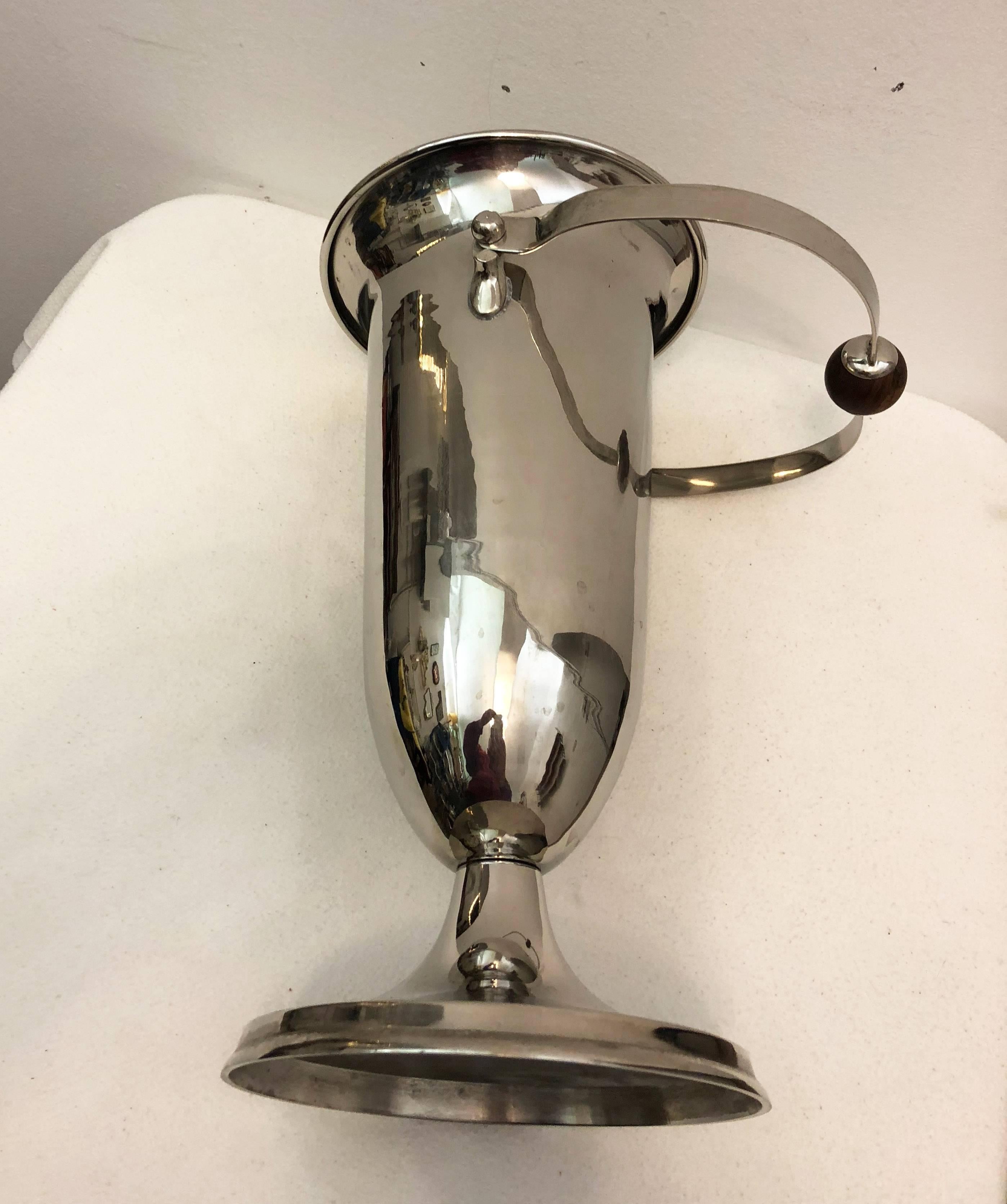Art Deco Champagne or Wine Cooler  In Good Condition For Sale In Vienna, AT
