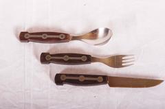 Amboss 1050 "Cubiertos de Tocino"