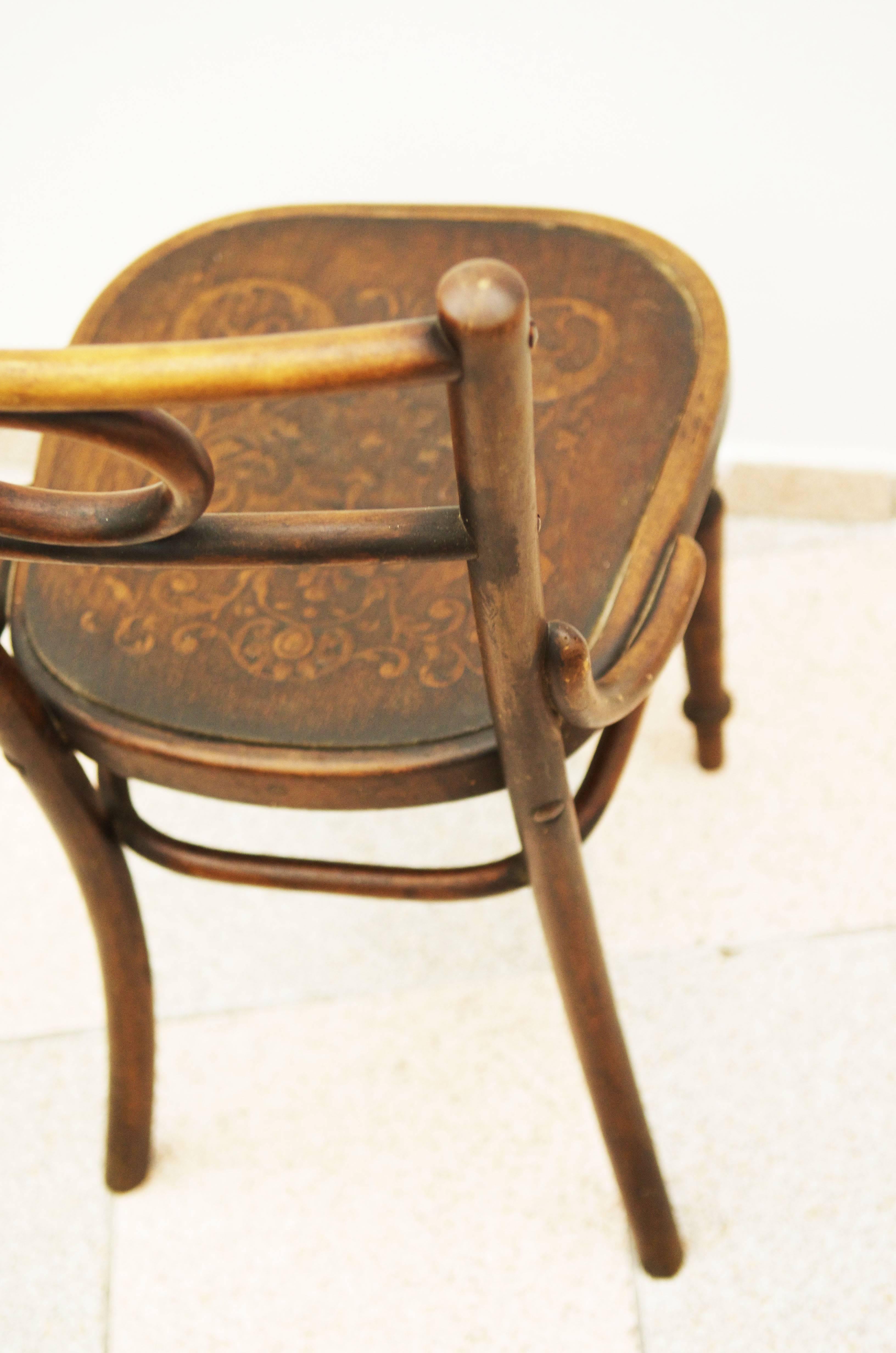 Beech Bentwood Chairs Attributed to Thonet 