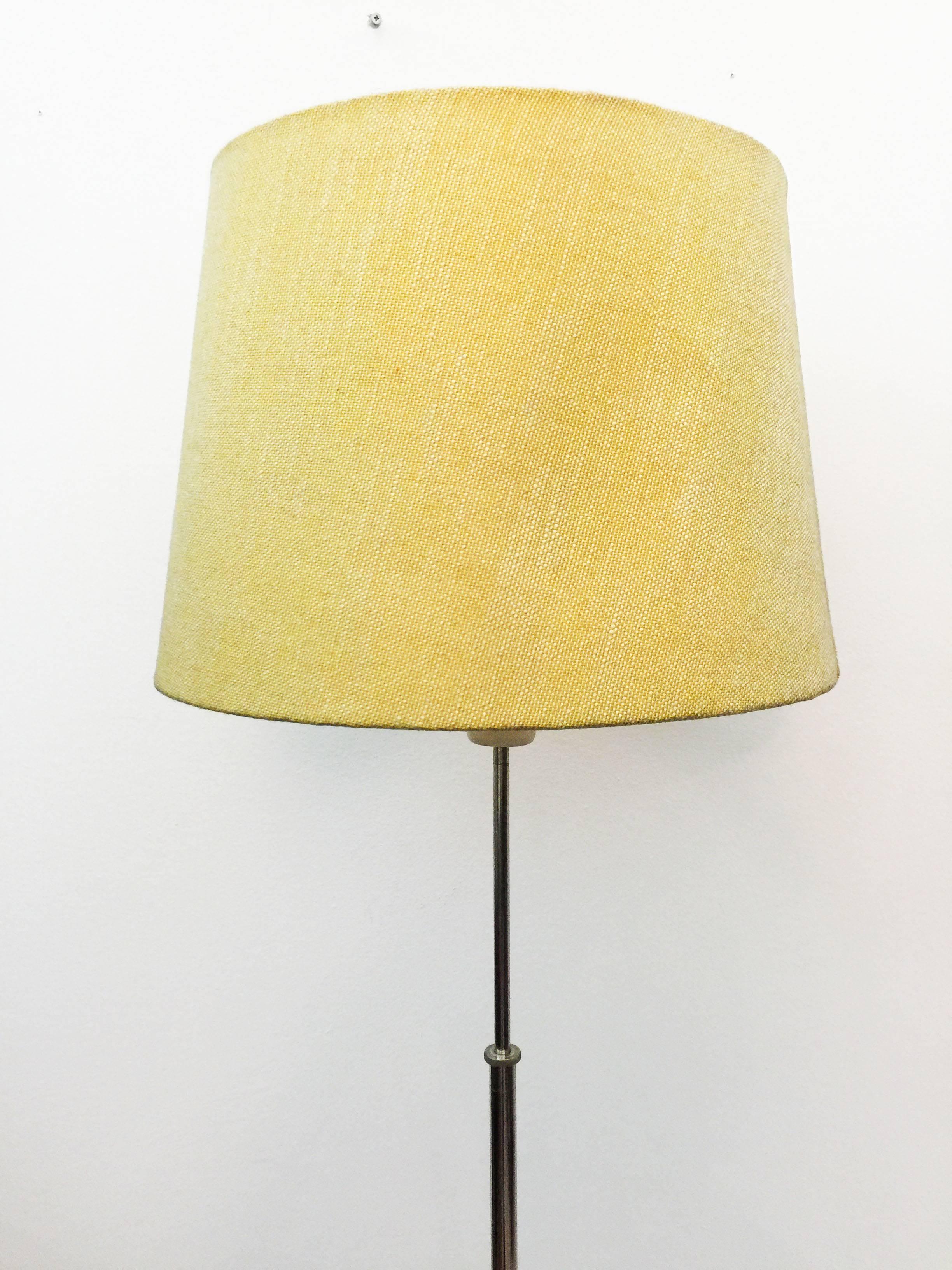 Adjustable J.T. Kalmar Floor Lamp In Good Condition For Sale In Vienna, AT