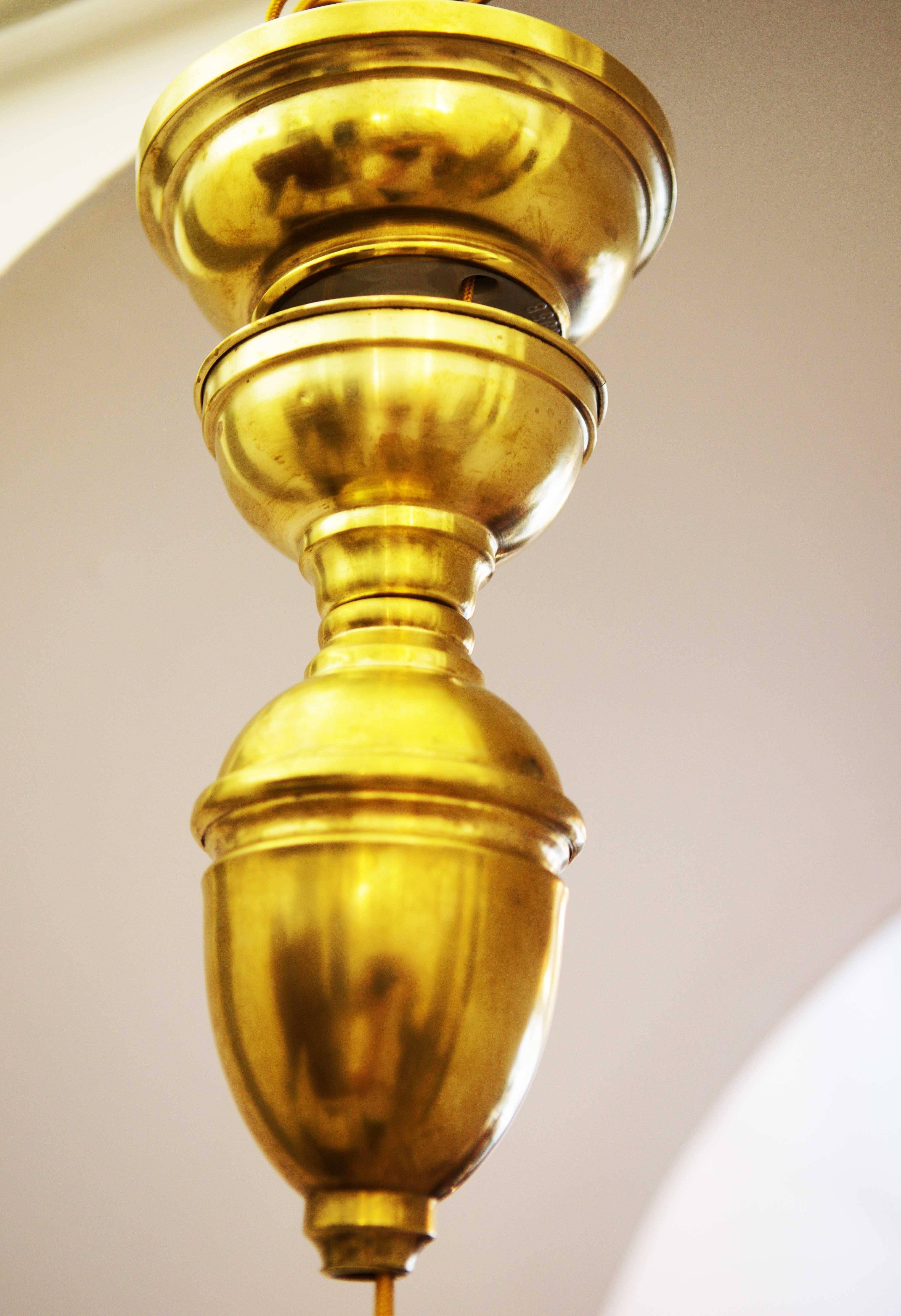 Art Nouveau Adjustable Brass Pendant Lamp For Sale 3