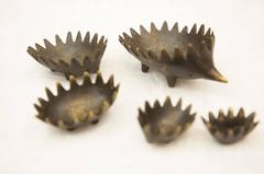 Escultura erizo de Walter Bosse para Hertha Baller