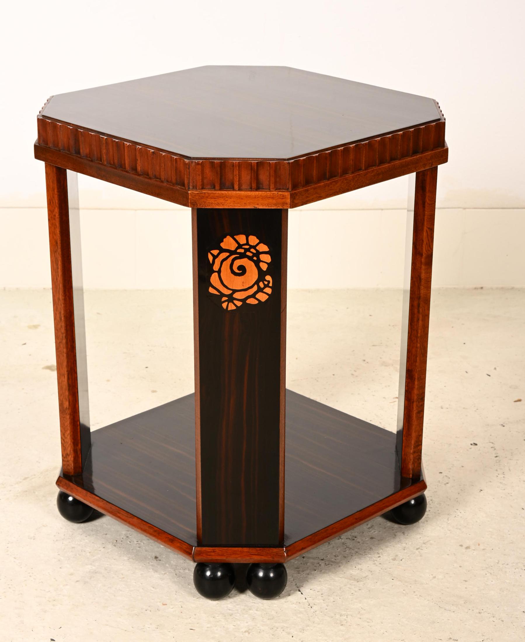 Early 20th Century French Art Deco Side Table For Sale