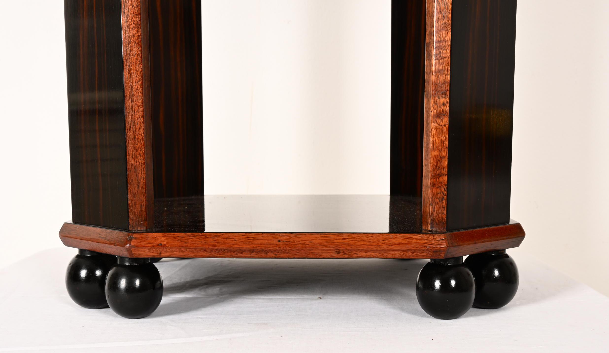 French Art Deco Side Table For Sale 3