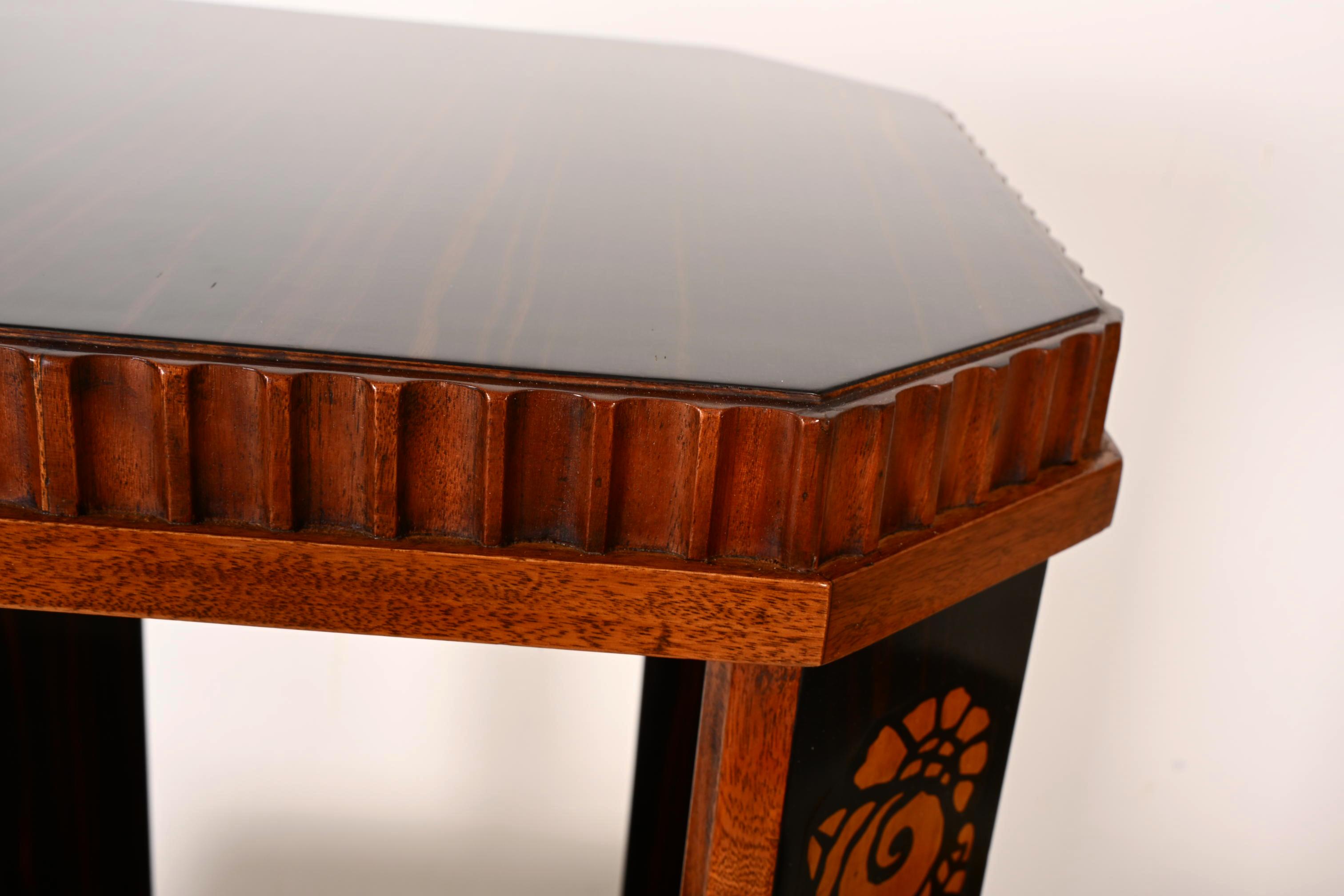 French Art Deco Side Table For Sale 6