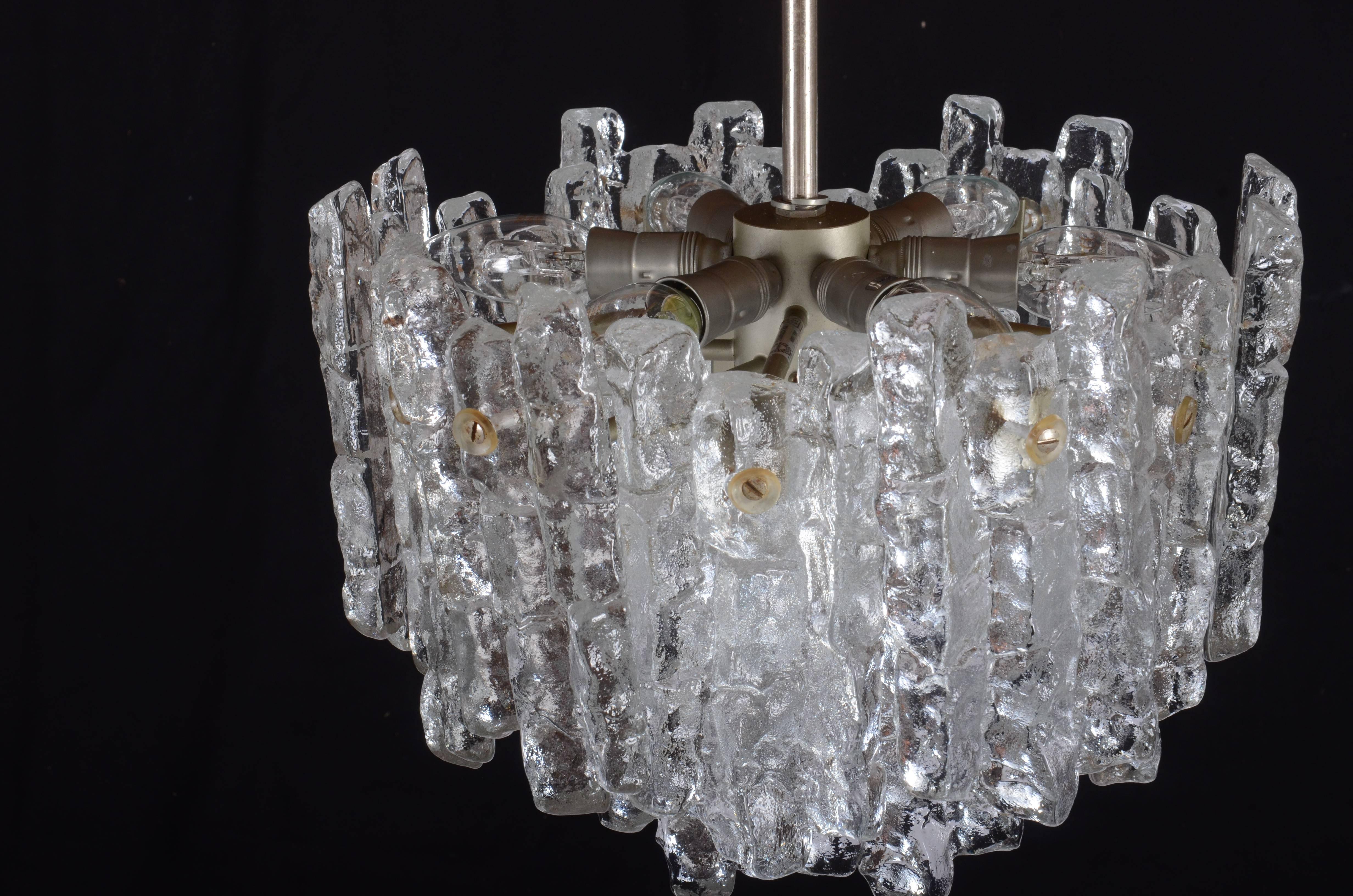 Beautiful Mid-Century Kalmar Ice Glass Chandelier For Sale 2