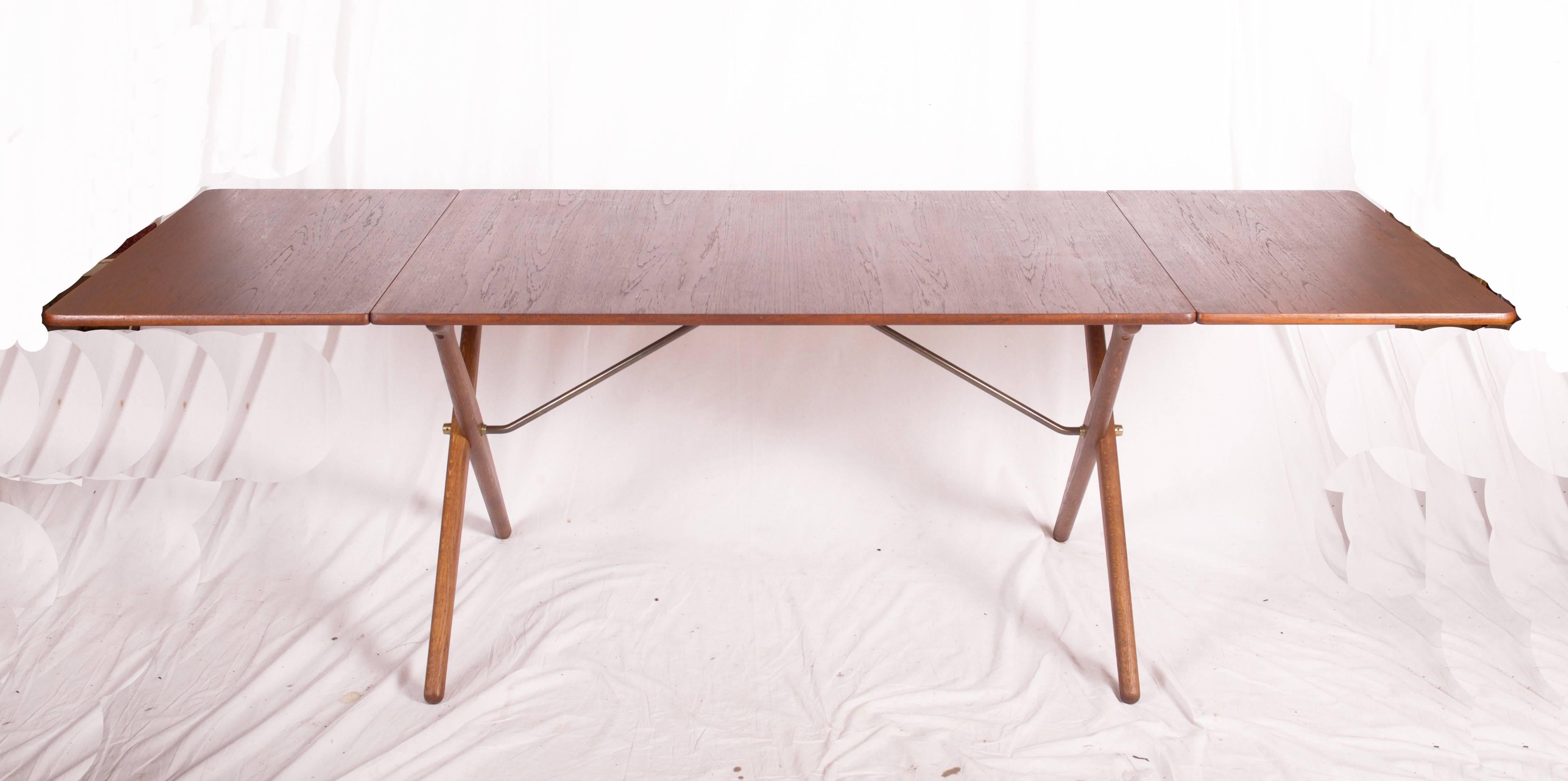 Beech Cross-legged Dining Table by Hans J. Wegner AT-309 For Sale