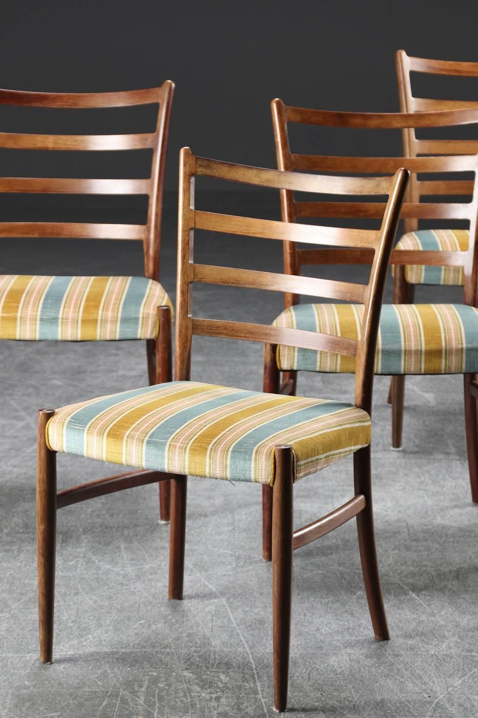 Mid-20th Century Set of Four Danish Hardwood Dining Chairs by Johannes Andersen For Sale