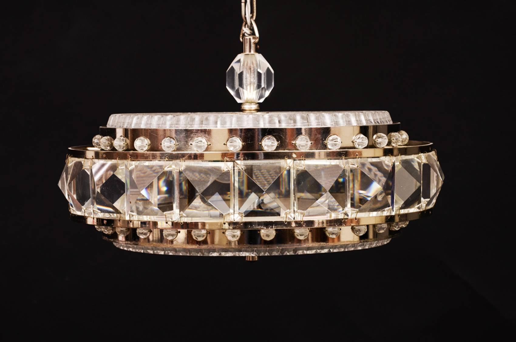 Svedese Lampada da soffitto, cassa in vetro, plastica e ottone in vendita