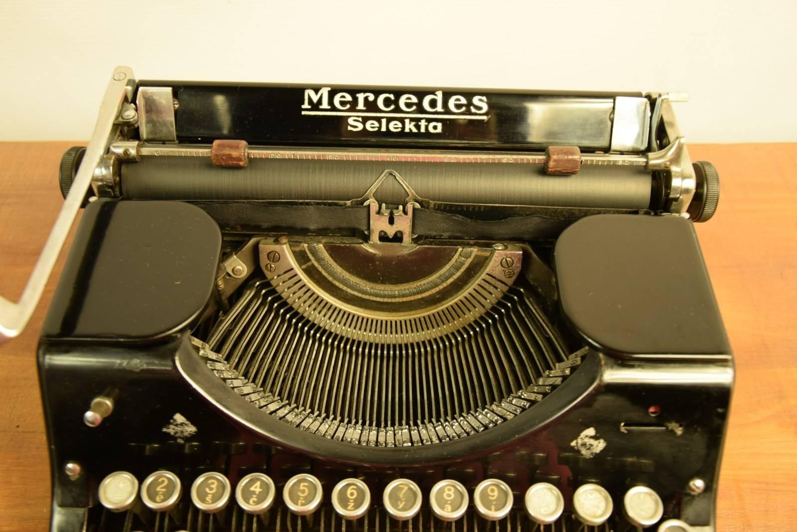 Mid-20th Century Mercedes Selecta Typewriter