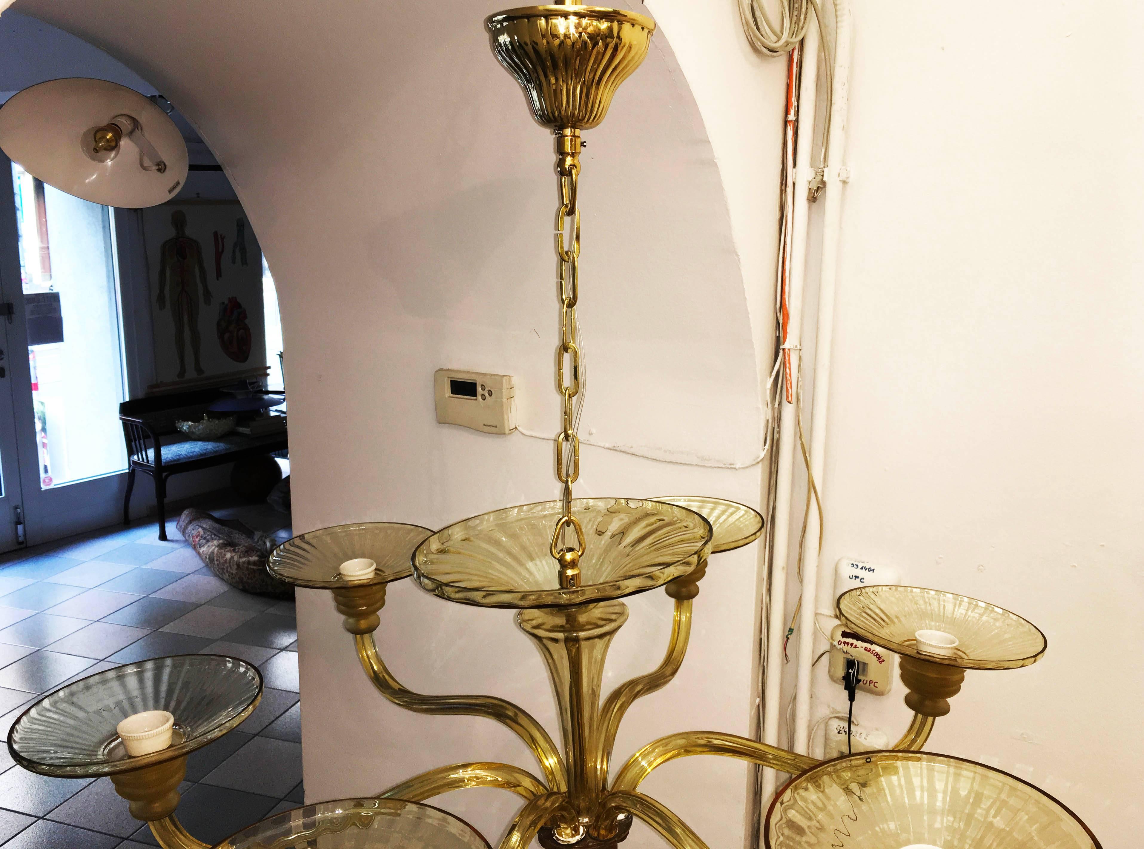 italien Grand lustre Art Déco en verre d'ambre de Murano en vente
