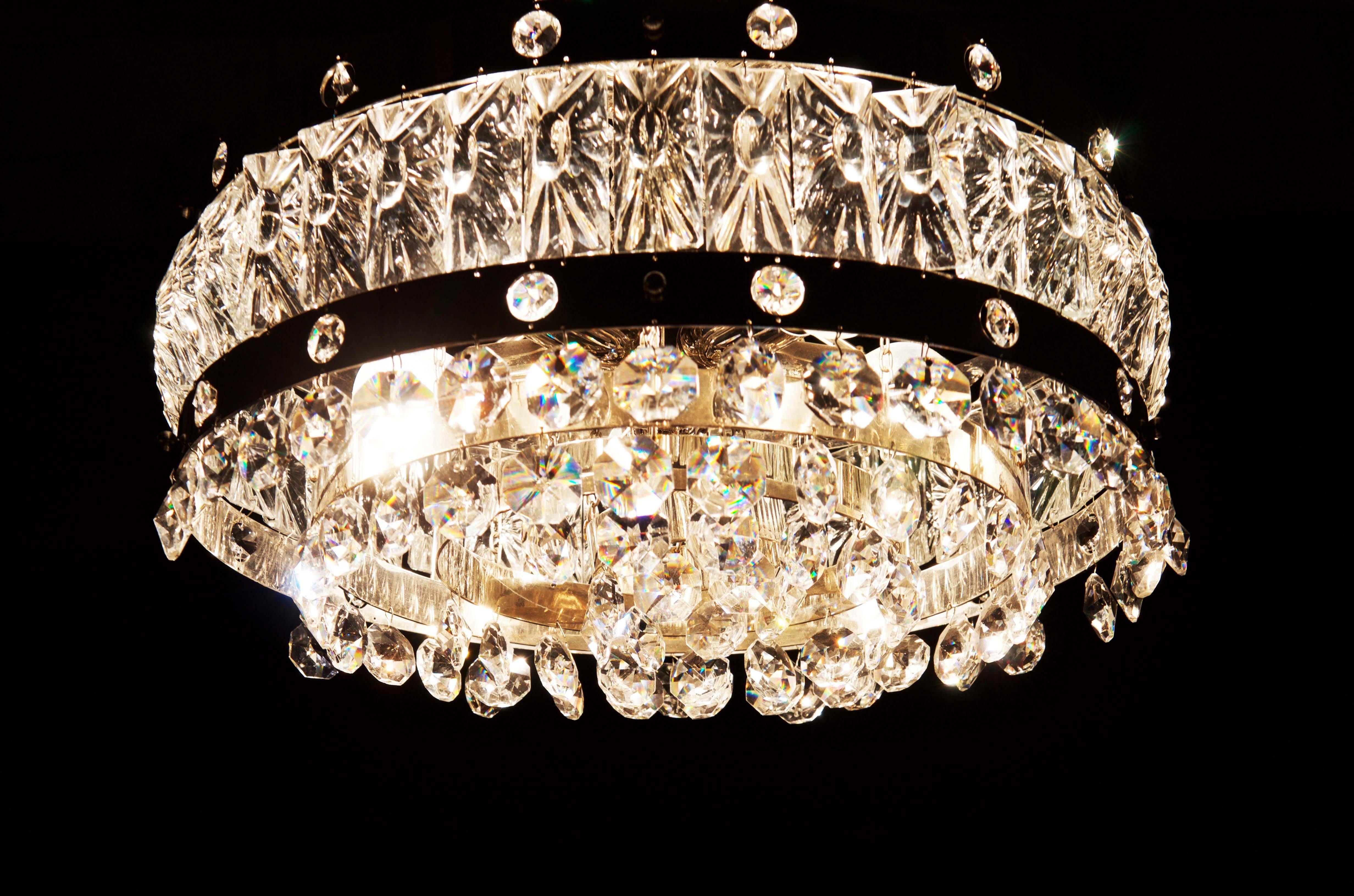 Mid-Century moderno Lampadario di cristallo del Medioevo in vendita