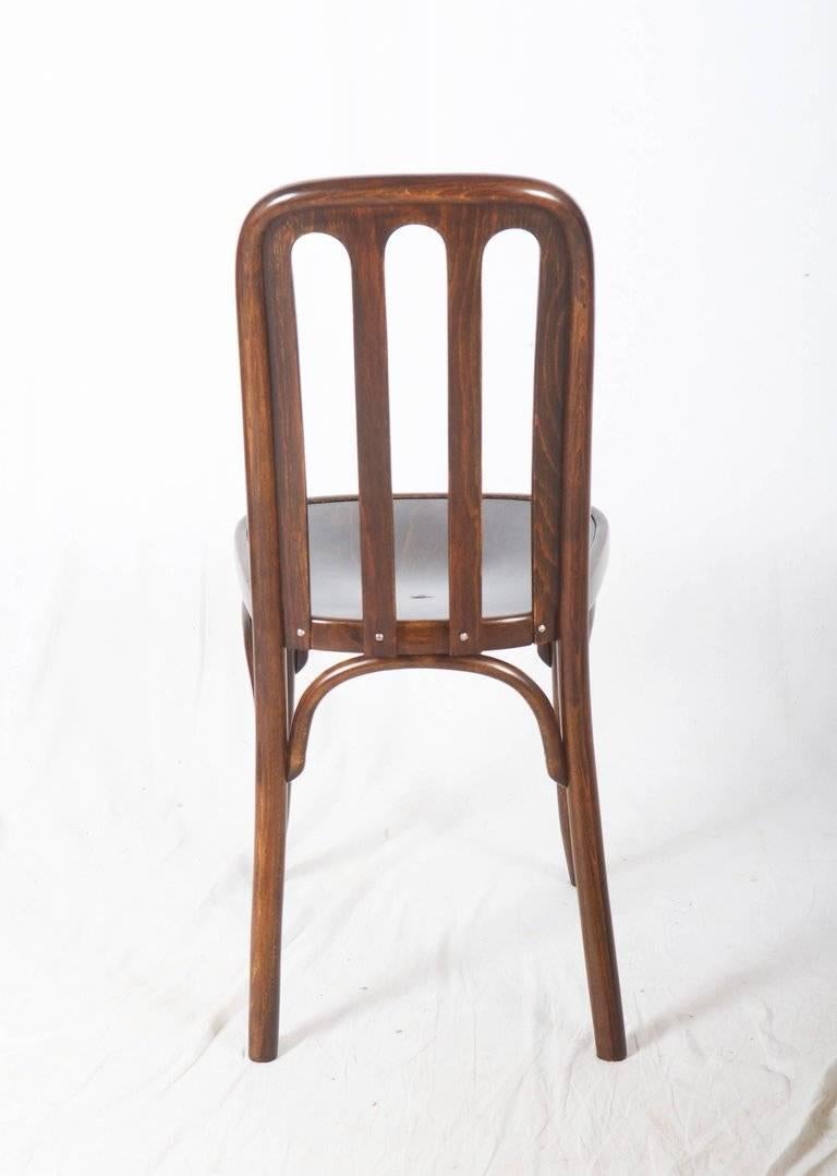 Beech, bentwood with plywood seat and back.
Designed by Josef Hoffmann in 1900-1910 for Thonet.
Perfectly restored, the color can be changed on request.
One price is already restored delivery time for the rest about 4-6 weeks.
Up to six